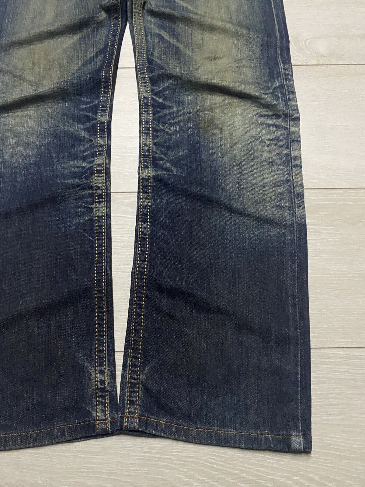 Edwin Vintage Edwin XV Mud Wash Honeycomb Distressed Loose Jeans Size US 31 - 10 Thumbnail