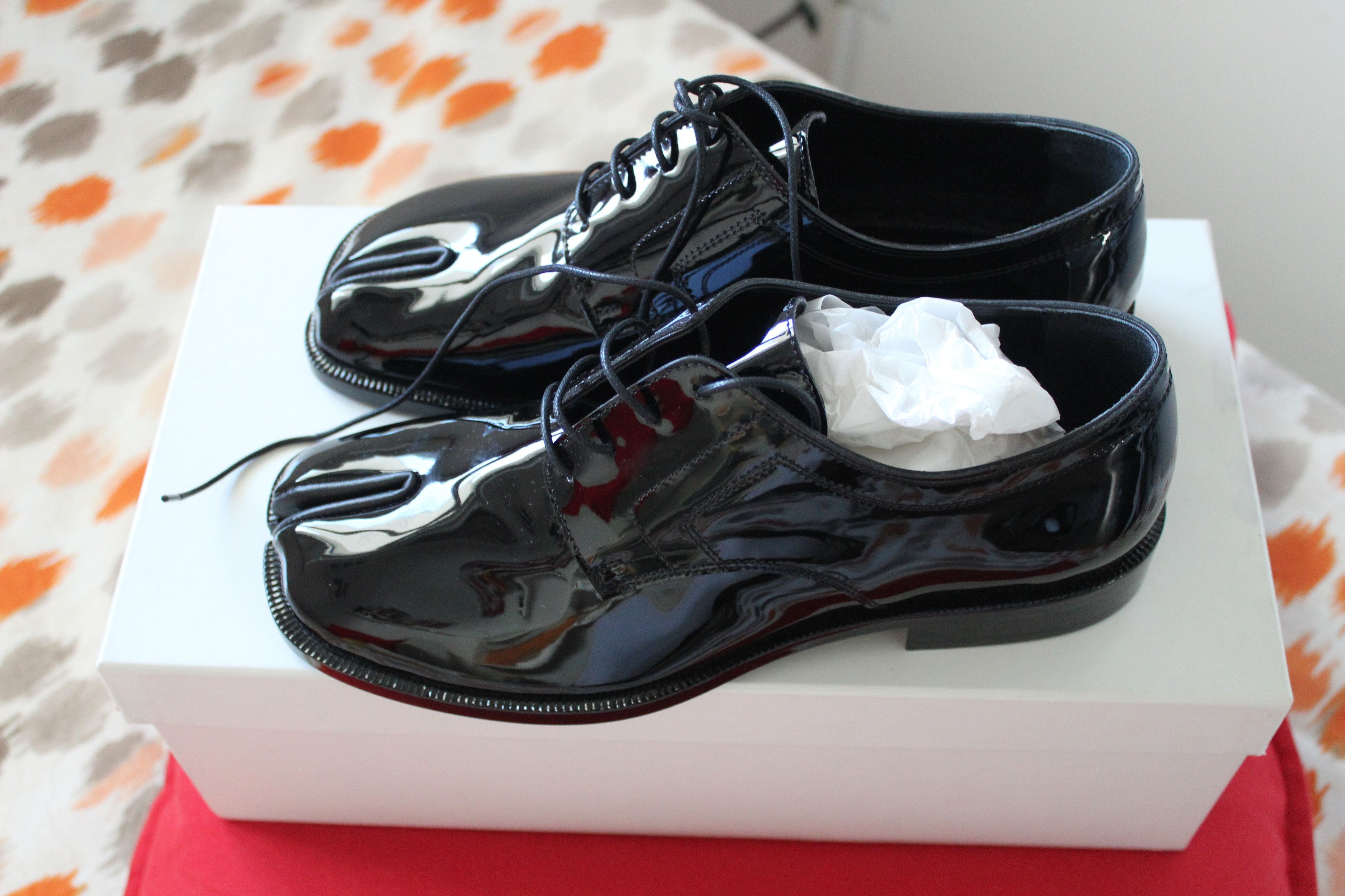 Maison Margiela Maison Margiela Tabi Oxford Black Patent – EU41 (US 8, UK 7) Size US 8 / EU 41 - 7 Thumbnail