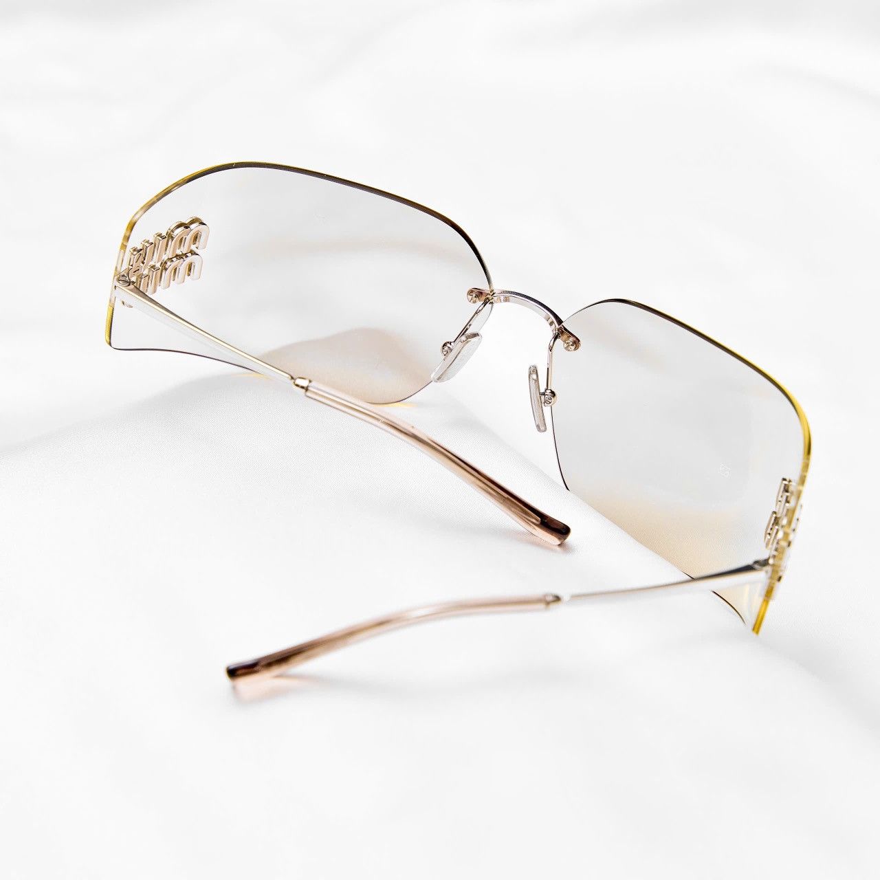 Miu Miu MIU MIU 0MU 54YS 1BC10F SUNGLASSES Size ONE SIZE - 7 Thumbnail