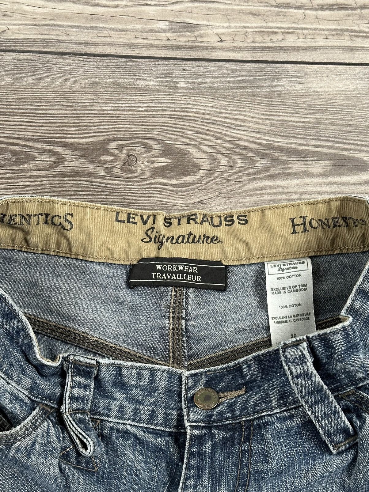 Levi's Faded Vintage Y2K Levi’s Denim Shorts Size US 31 - 4 Thumbnail