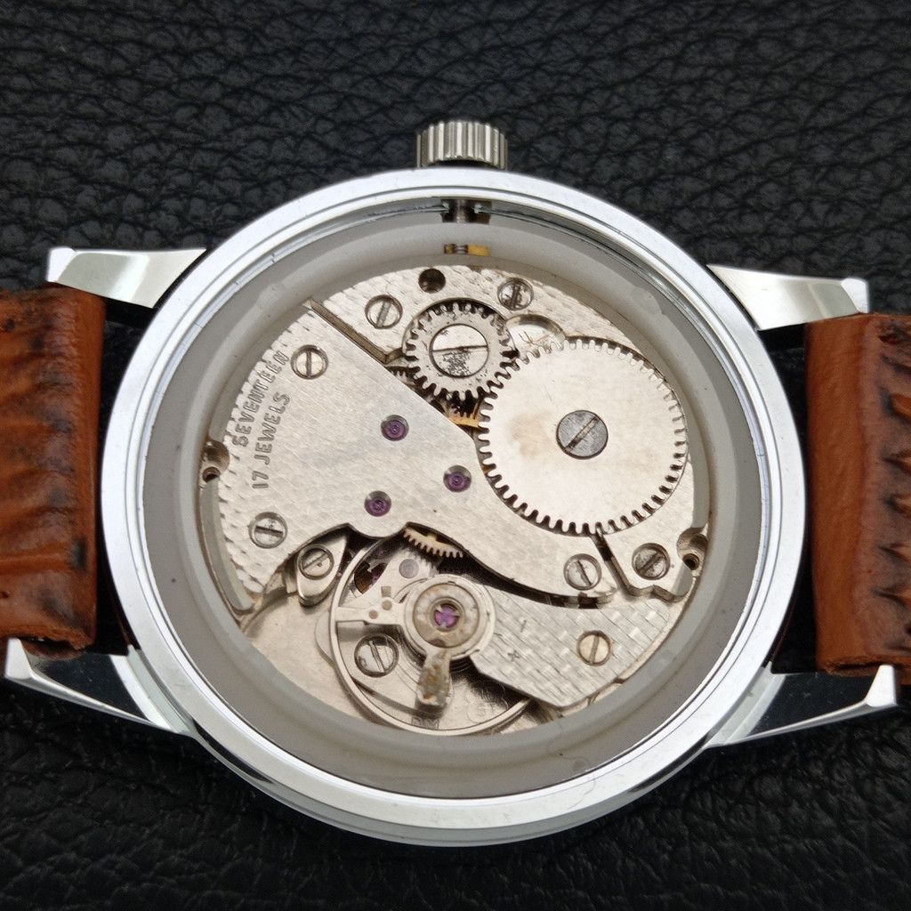 Other VINTAGE MONTINE HAND-WINDING SWISS MENS WHITE WATCH a444154 Size 38 - 9 Thumbnail