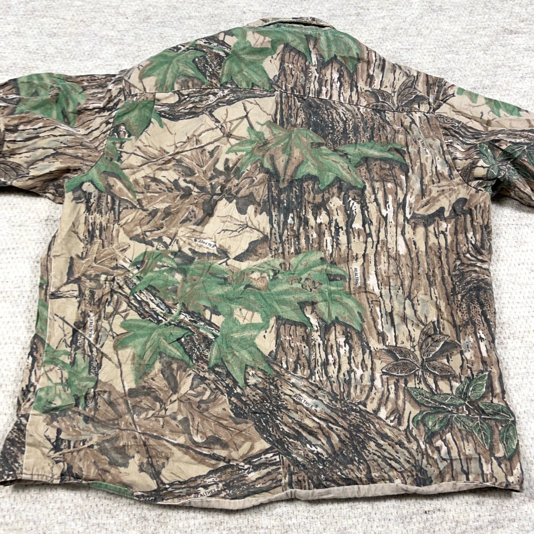 Walls VINTAGE Realtree Camo Shirt Men XXL Button Up Twill Denim Faded 90s Y2K Shacket Size US XXL / EU 58 / 5 - 5 Thumbnail