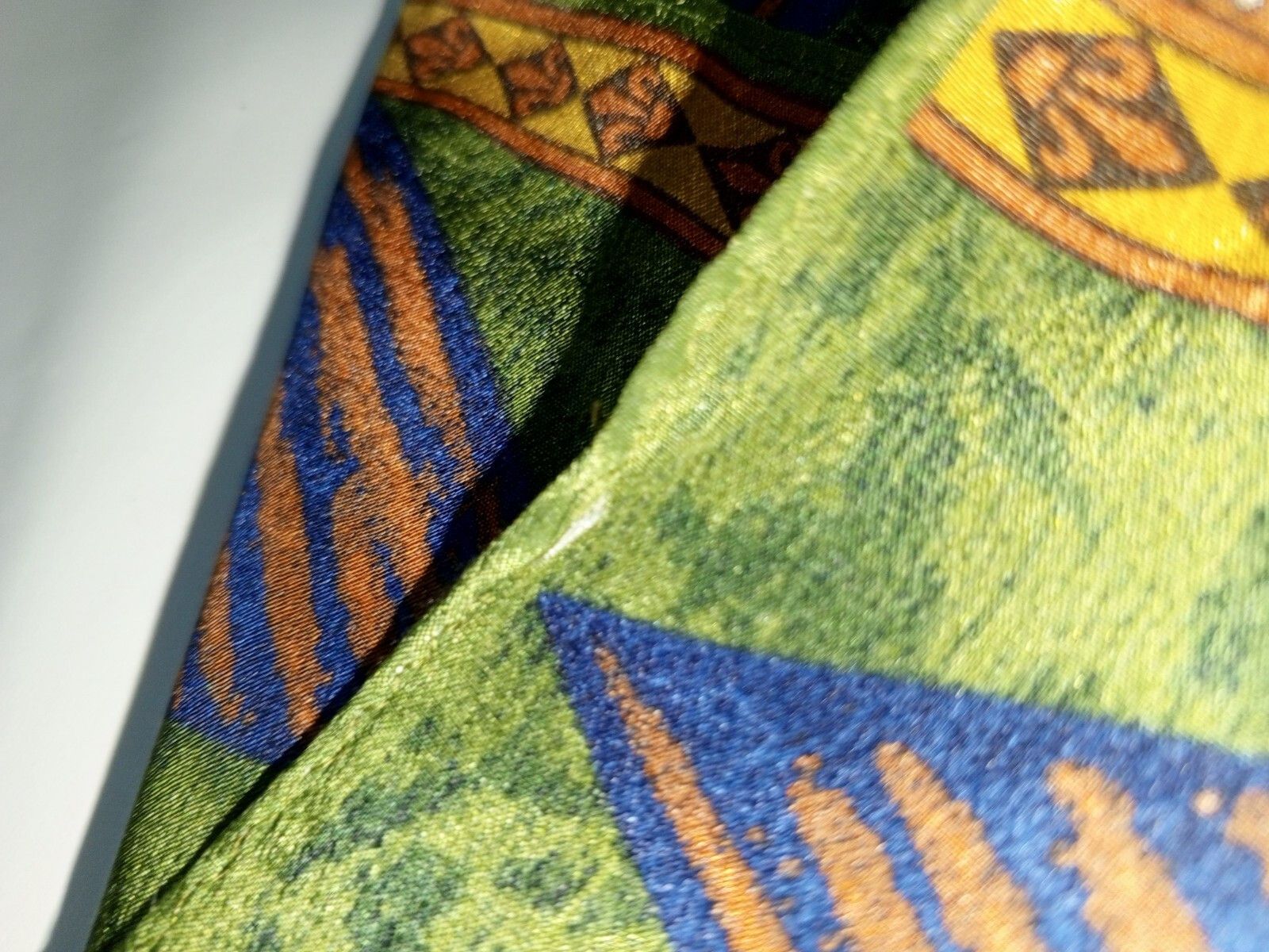 Jean Paul Gaultier JEAN-PAUL GAULTIER JPG Paris Abstract Green Brown Silk Scarf Size ONE SIZE - 11 Thumbnail