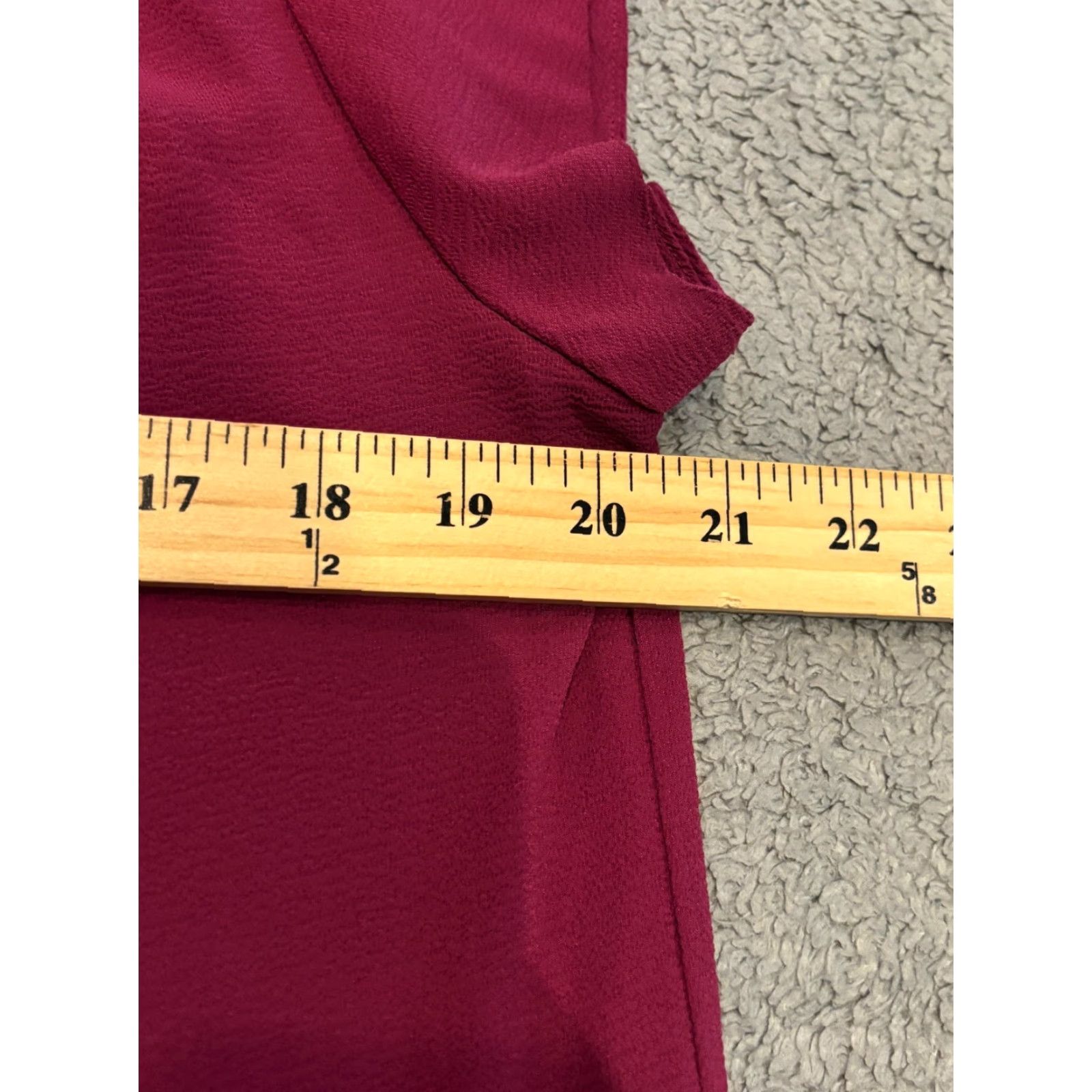 Vintage 41 Hawthorn Blouse V Neck Short Sleeve Purple Womens Medium Regular Clothing Size M / US 6-8 / IT 42-44 - 3 Thumbnail