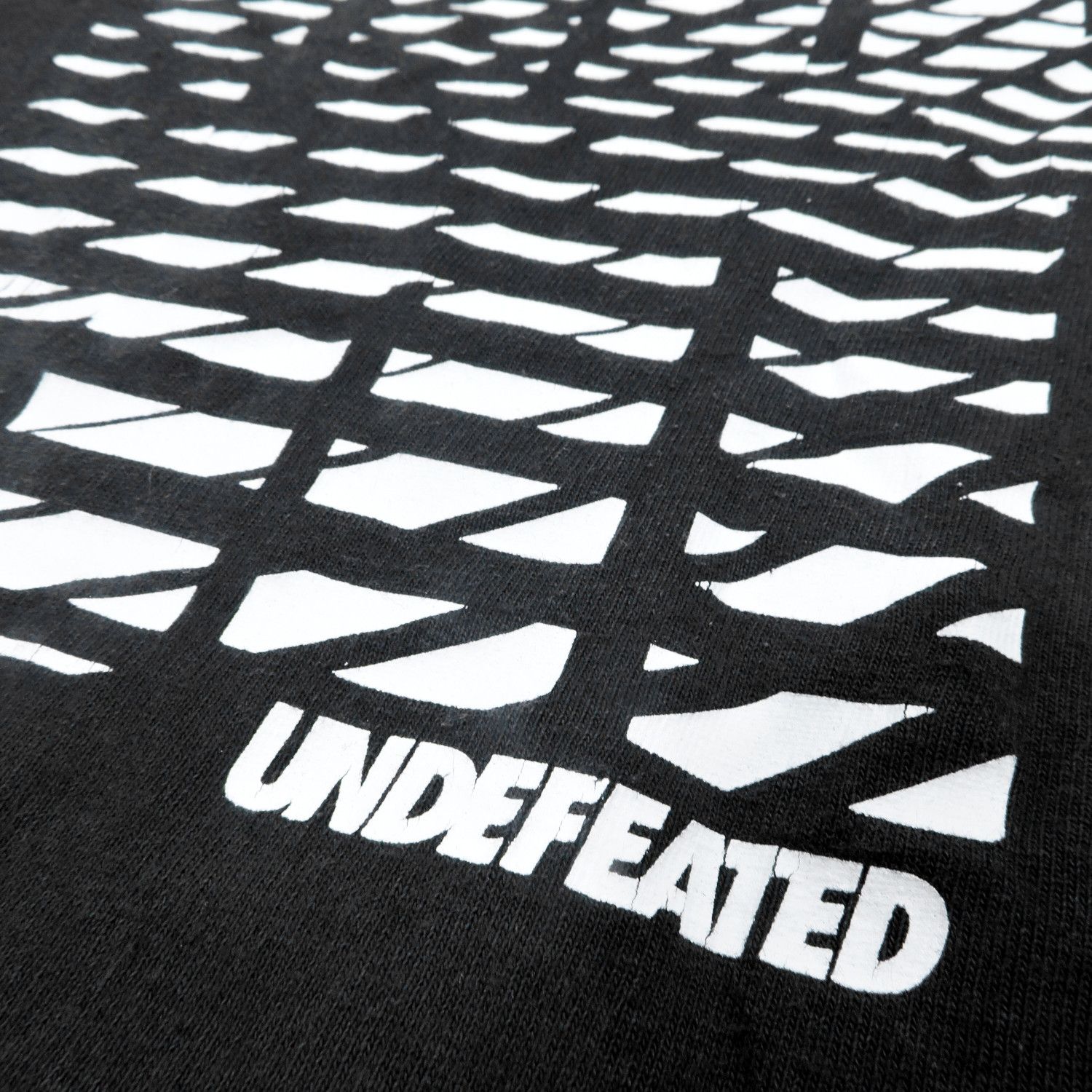 Undefeated UNDEFEATED GRAND TURISMO T-SHIRT Size US S / EU 44-46 / 1 - 7 Thumbnail