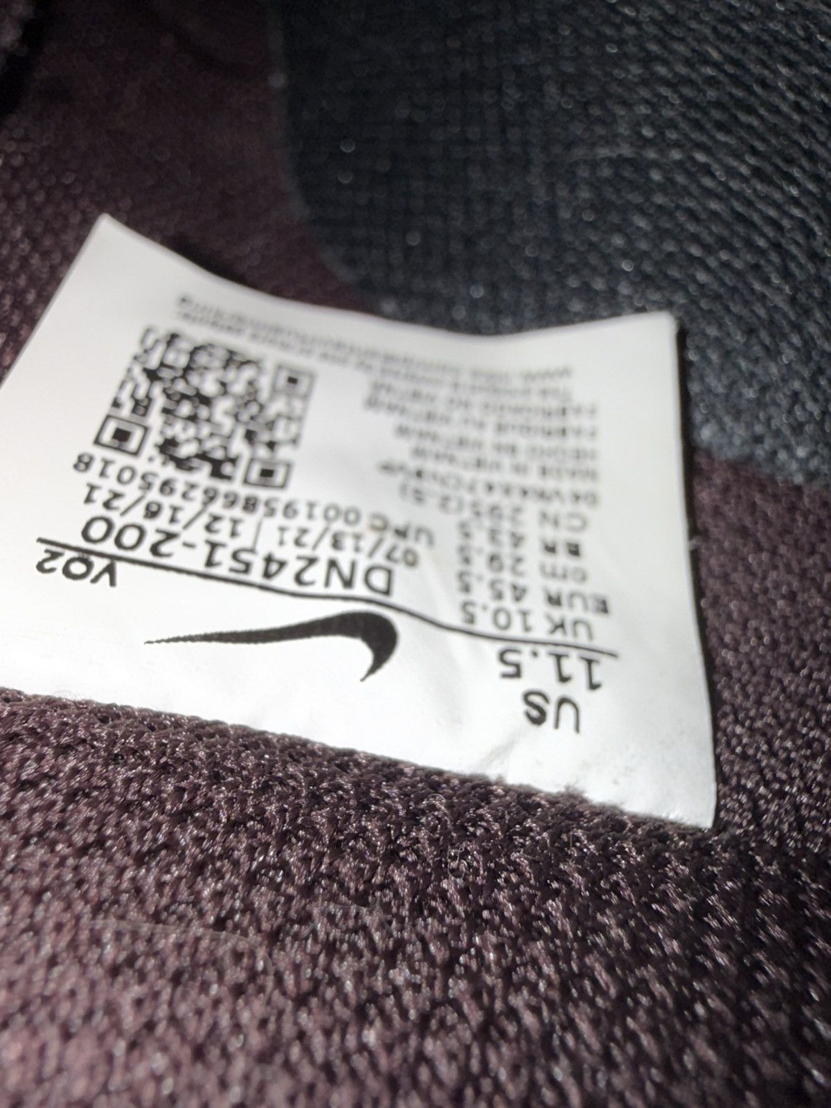 Nike Nike Air in Burgundy Men Size US 11.5 / EU 44-45 - 6 Thumbnail