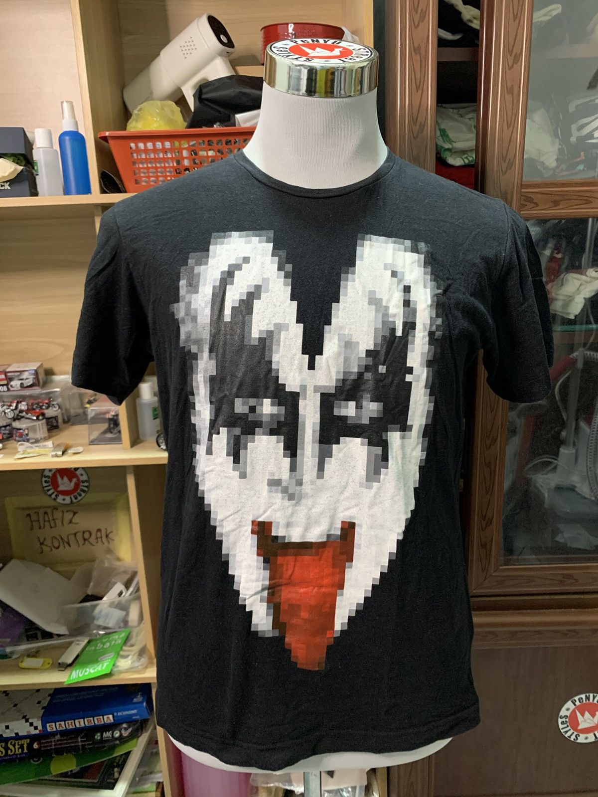 Band Tees × KISS × Uniqlo Y2K Uniclo Kiss Tee Size US M / EU 48-50 / 2 - 1 Thumbnail