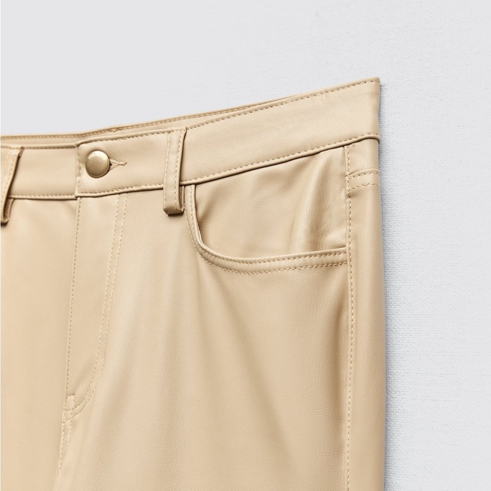 Zara ZARA BLOGGER FAVORITE STRAIGHT LEG FAUX LEATHER PANTS BEIGE Size 28" / US 6 / IT 42 - 10 Thumbnail