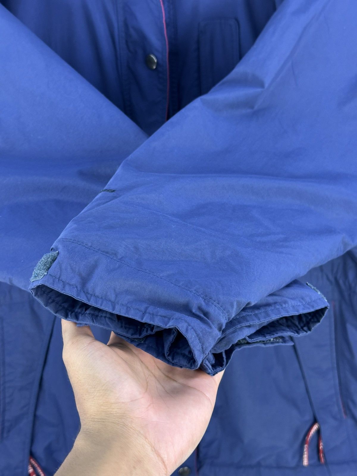 Laterra Thermolite Windbreaker Gorpcore Jacket