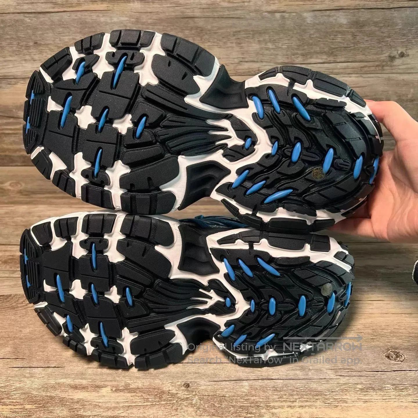 Balenciaga Blue Low-Top Lace-Up Thick Sole Sneakers Size 9. Size US 9 / EU 42 - 7 Thumbnail