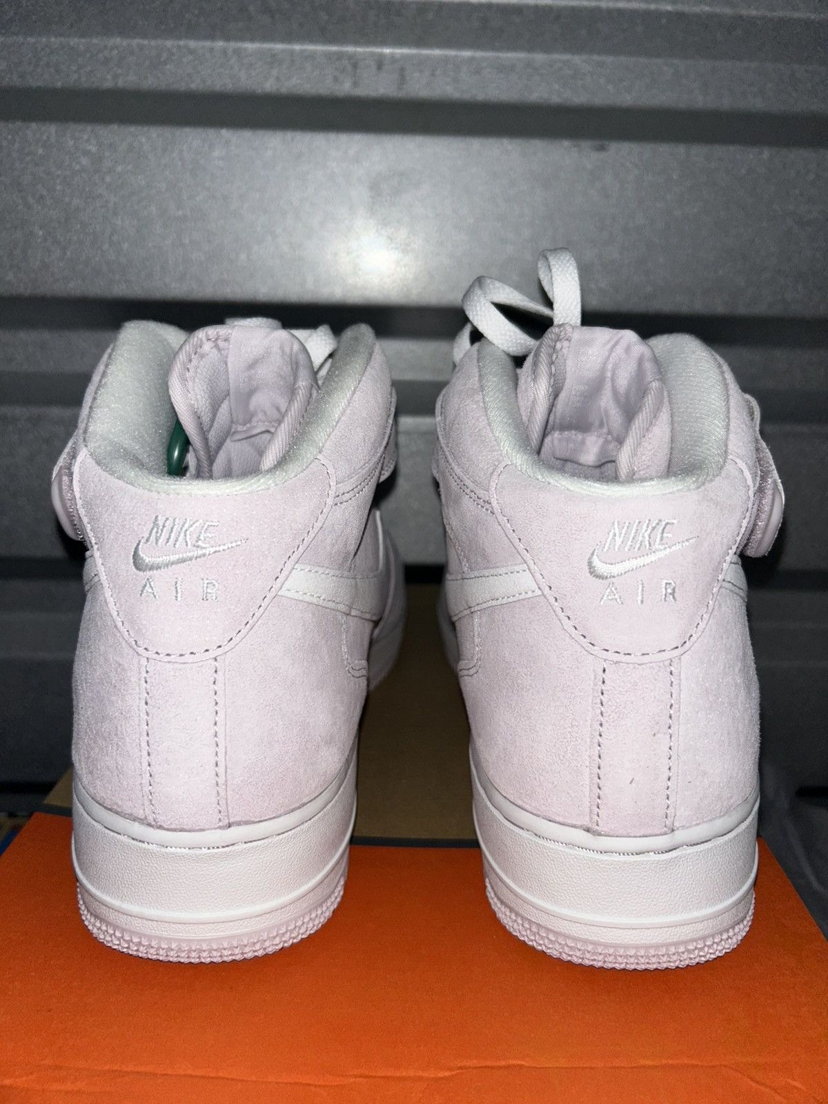 Nike nike air force 1 mid QS venice Size US 12 / EU 45 - 4 Thumbnail