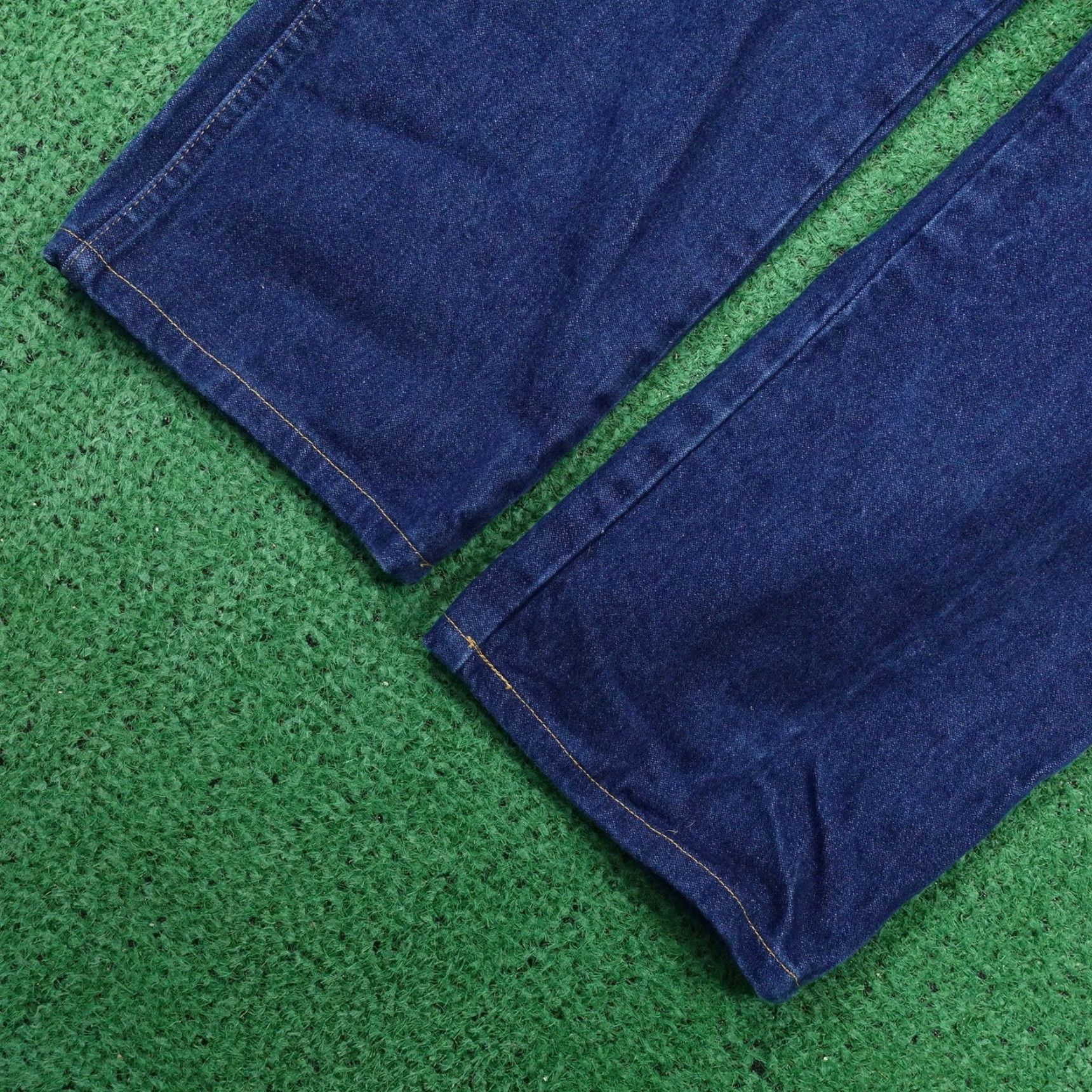 Wrangler Wrangler Jeans Men 40x30 Denim Straight Leg Western Cowboy Workwear Cotton Blue 2000s Size US 40 / EU 56 - 3 Thumbnail