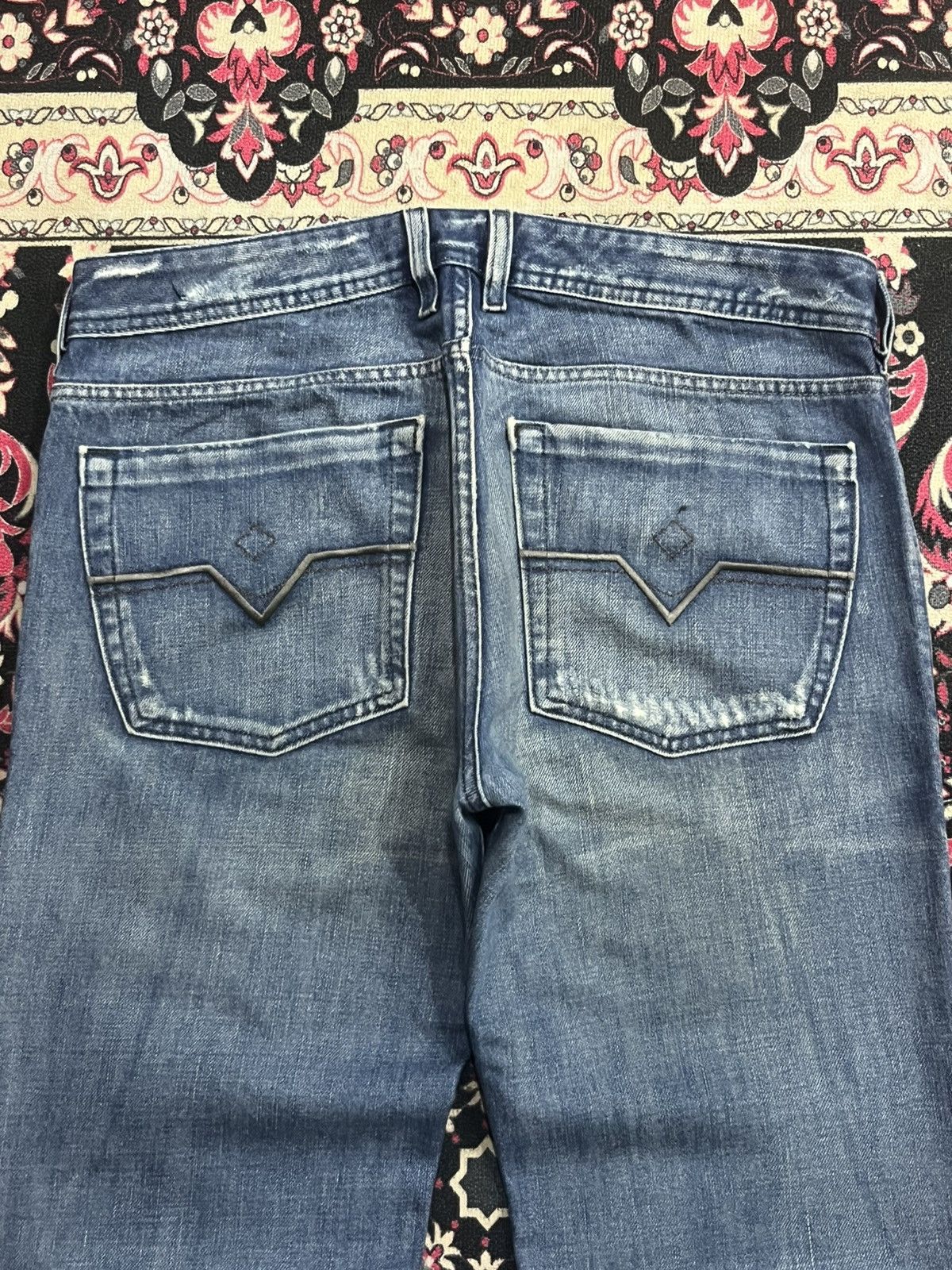 Diesel Vintage Diesel Blue Washed Distressed Buttonfly Flare Jeans Size US 33 - 11 Thumbnail
