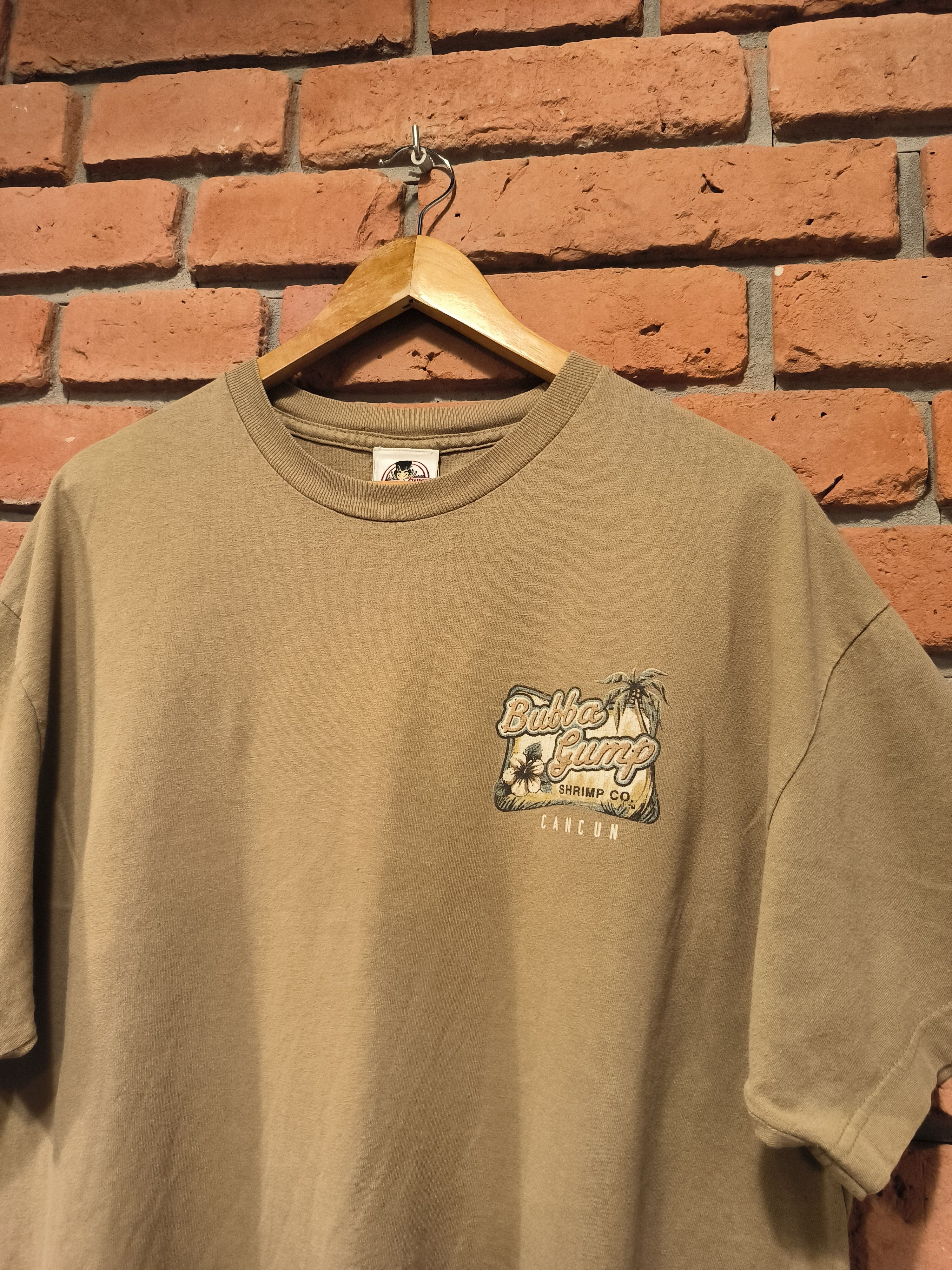 Vintage Vintage 2005 00s Bubba Gump Shrimp T-Shirt Tee Print Logo Size US XL / EU 56 / 4 - 4 Thumbnail
