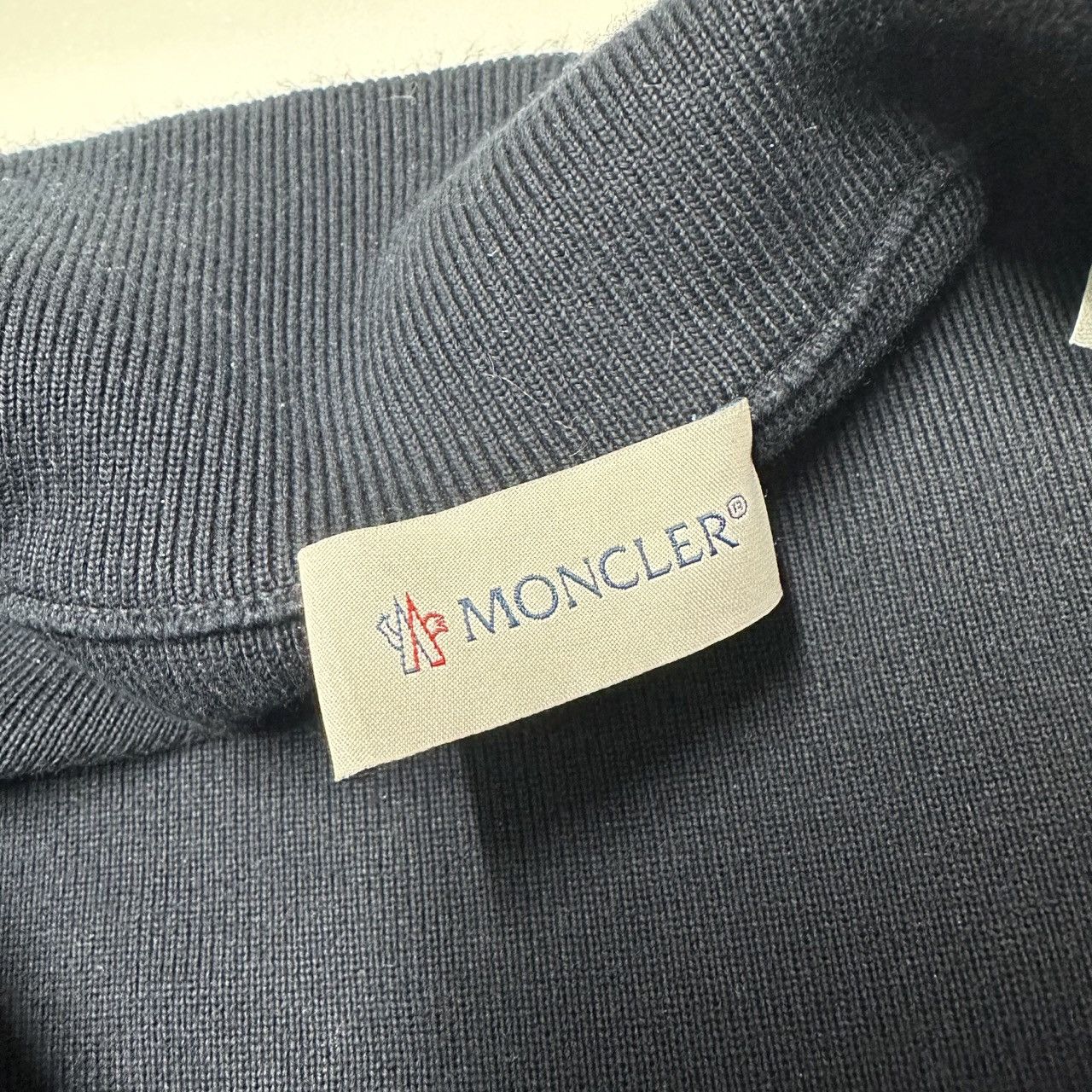 Moncler Moncler tricot padded cardigan mens size M Medium sweater Size US M / EU 48-50 / 2 - 9 Thumbnail