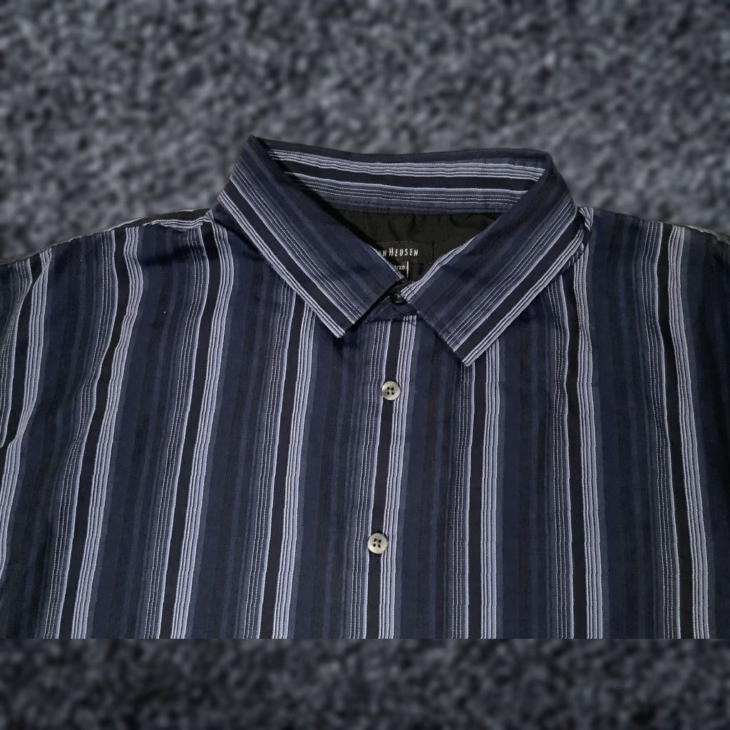 Van Heusen VINTAGE Van Heusen Shirt Mens XL Blue Stripe Long Sleeve Button Front Dress Collared Size 46R - 1 Thumbnail