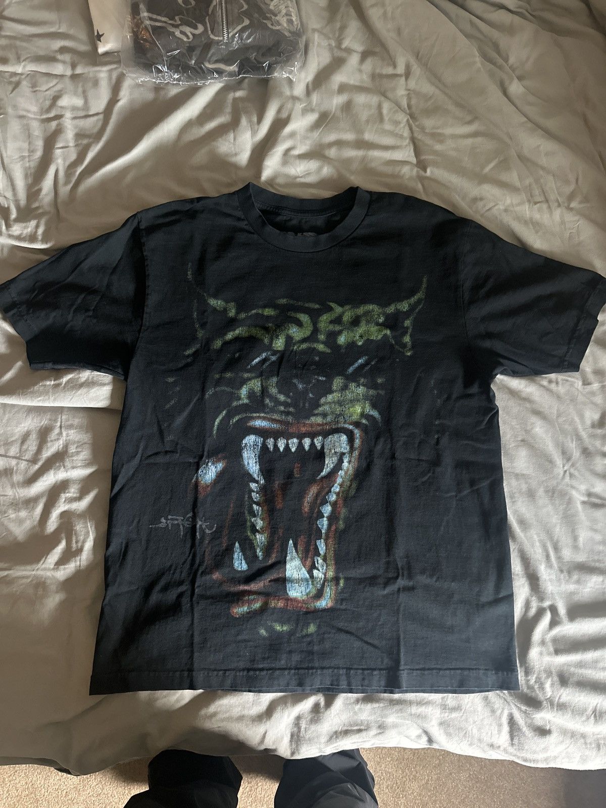 Travis Scott Travis Scott Utopia Hyena Tour Tee Size US L / EU 52-54 / 3 - 1 Thumbnail