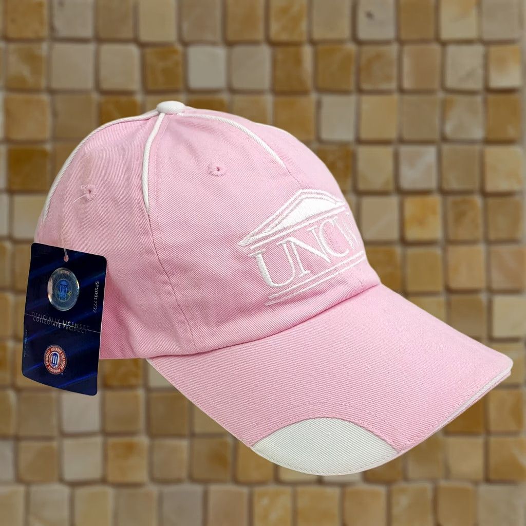 Pinko VINTAGE UNCW University Of Wilmington Women's Pink Adjustable Hat Baseball Cap College Hat Womens Pink Uncw University 90s Retro Size ONE SIZE - 1 Thumbnail