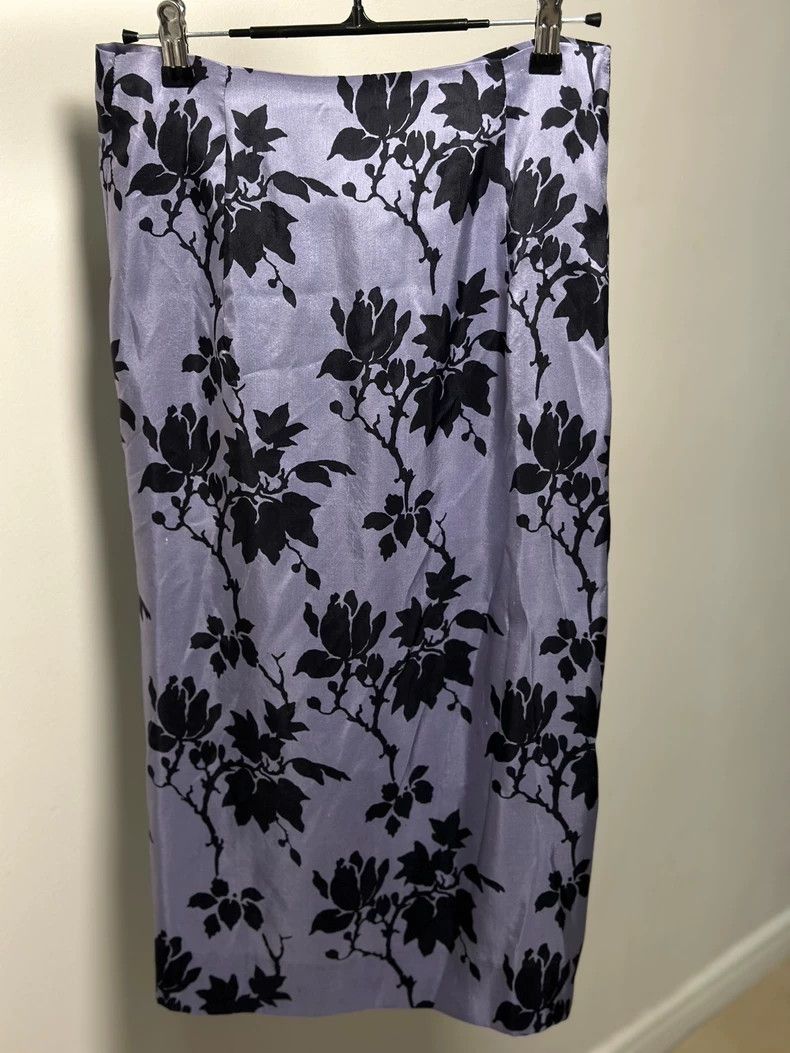 Dries Van Noten Dries Van Noten size:40 Purple Garden Series Silk skirt Size 39" - 2 Thumbnail