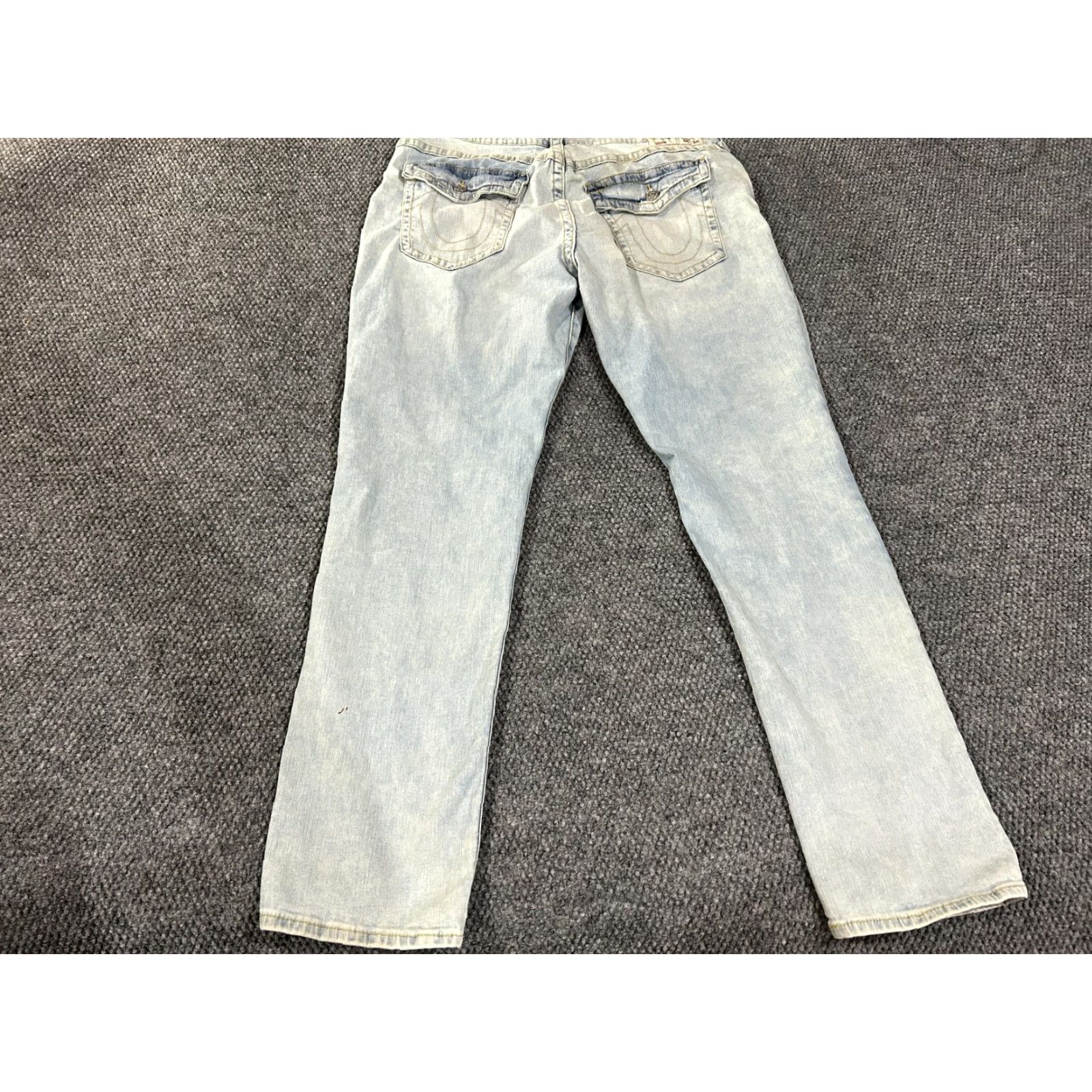 True Religion VINTAGE True Religion Geno Jeans Mens 37x33 Light Wash Blue Relaxed Slim Straight Denim Size US 36 / EU 52 - 7 Thumbnail