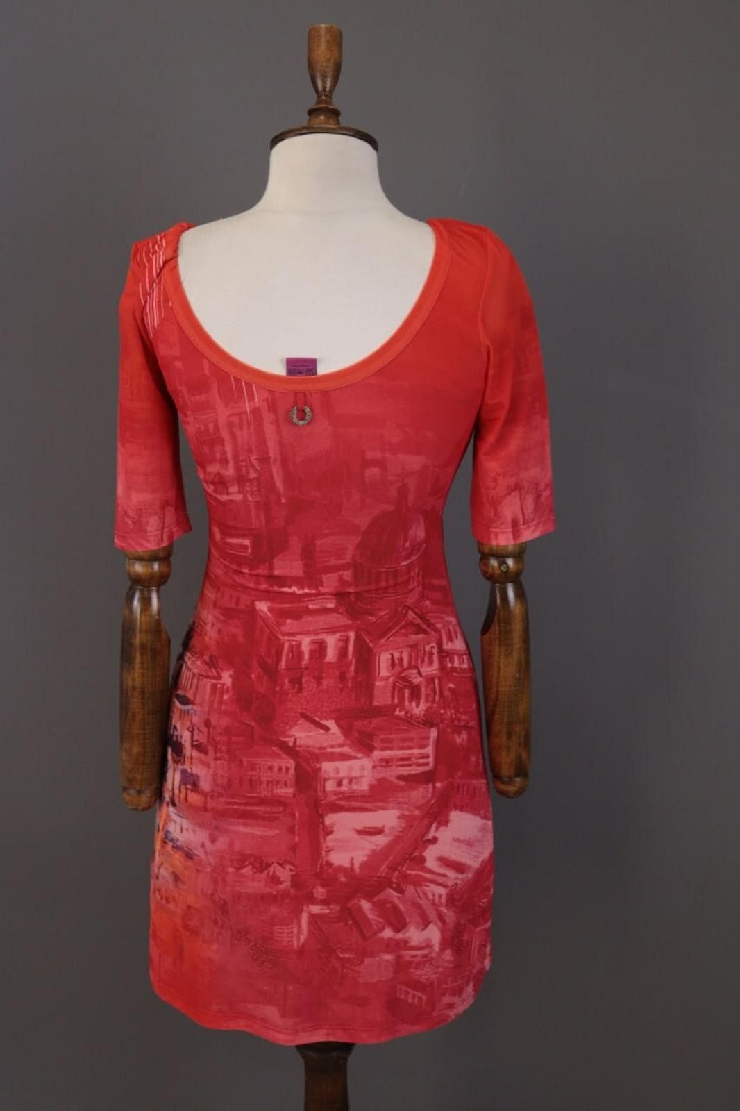 Designer Save The Queen Red Abstract Stretch Short Dress Size S Size S / US 4 / IT 40 - 9 Thumbnail