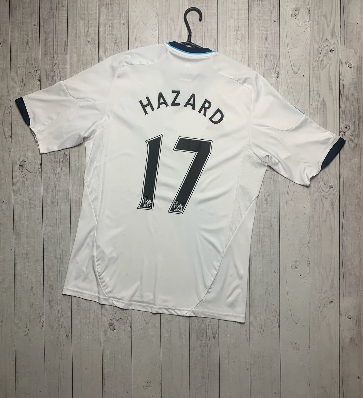 Adidas × Chelsea Soccer × Vintage Vintage adidas Chelsea soccer jersey L 17 Hazard rare away Size US L / EU 52-54 / 3 - 1 Thumbnail