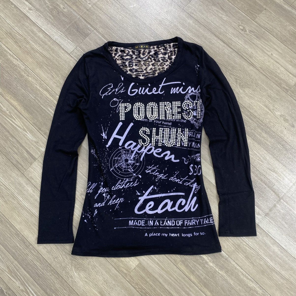 If Six Was Nine 2000s MKR Studded Leopard Poem Punk Lgb Gothic Longsleeve Size US S / EU 44-46 / 1 - 1 Thumbnail