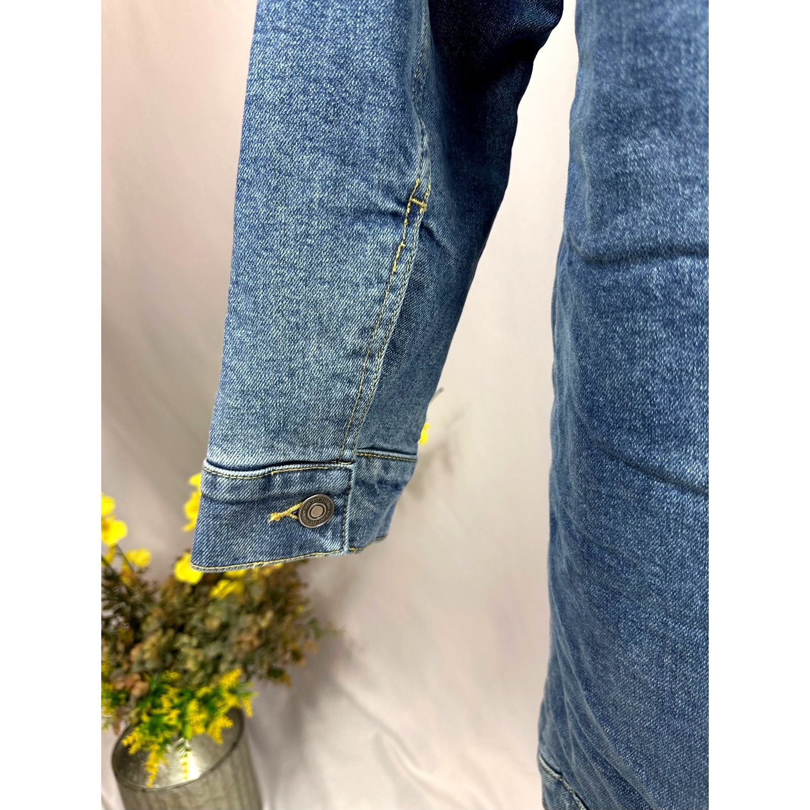 Other LNDN Landon Denim Sherpa Lined Jacket Medium Wash XS/S Size S / US 4 / IT 40 - 20 Thumbnail
