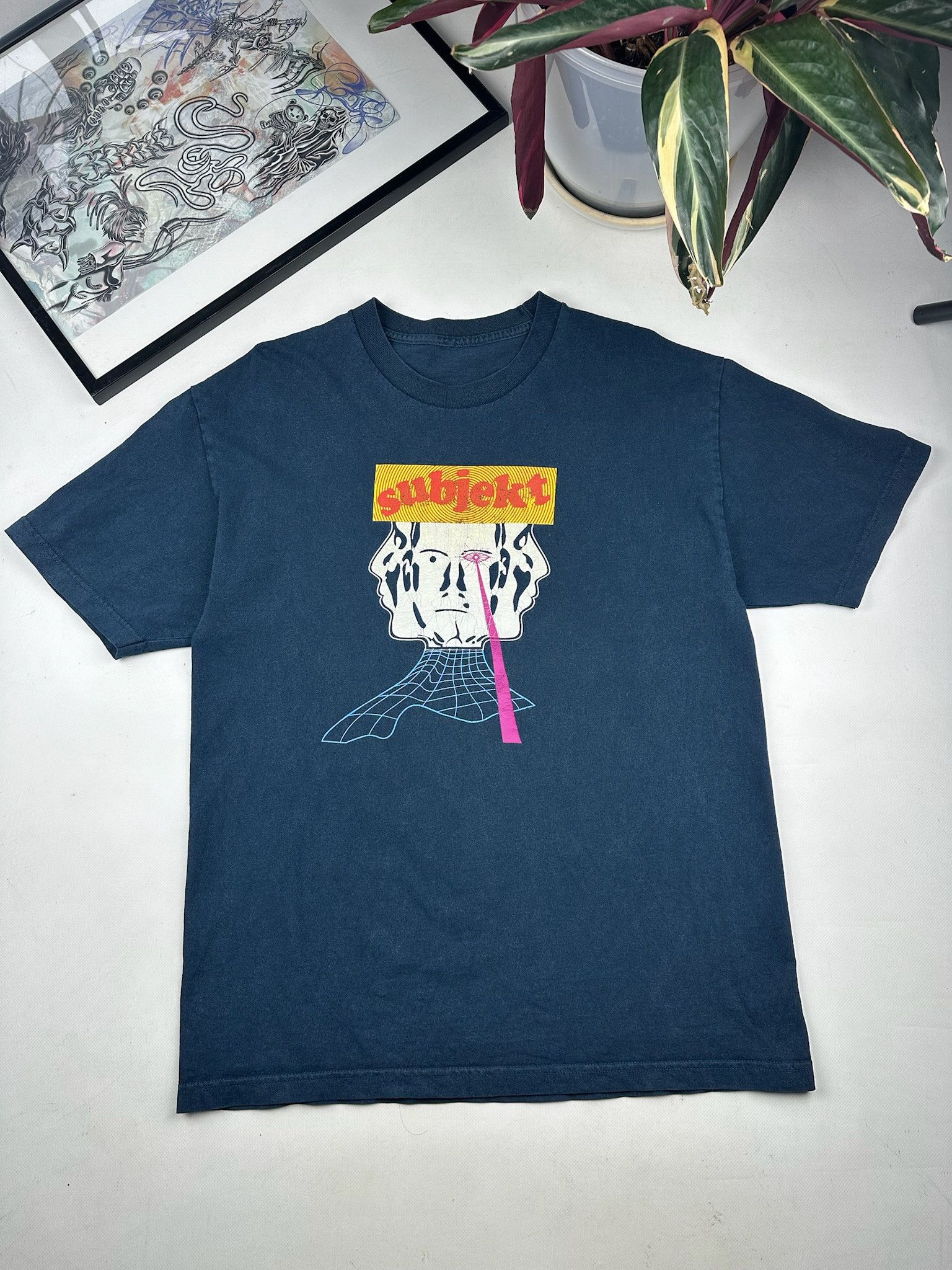 Other Vintage Acid Artwork drugs Tee lsd weed subject tShirt Size US L / EU 52-54 / 3 - 1 Thumbnail