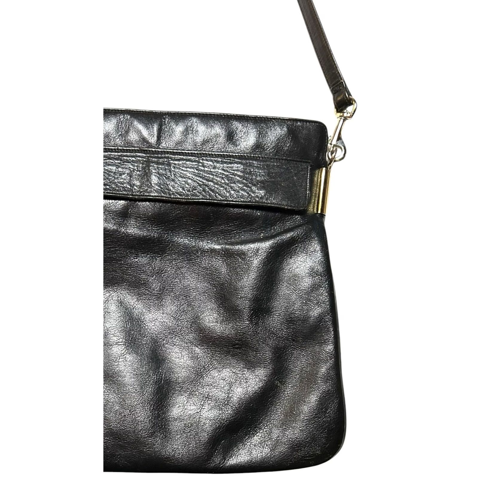 Vintage Lisette Black Leather Purse Shoulder Handbag Womens Damaged Front Pocket Clamp Metal Read Description Bag Charm Size ONE SIZE - 3 Thumbnail