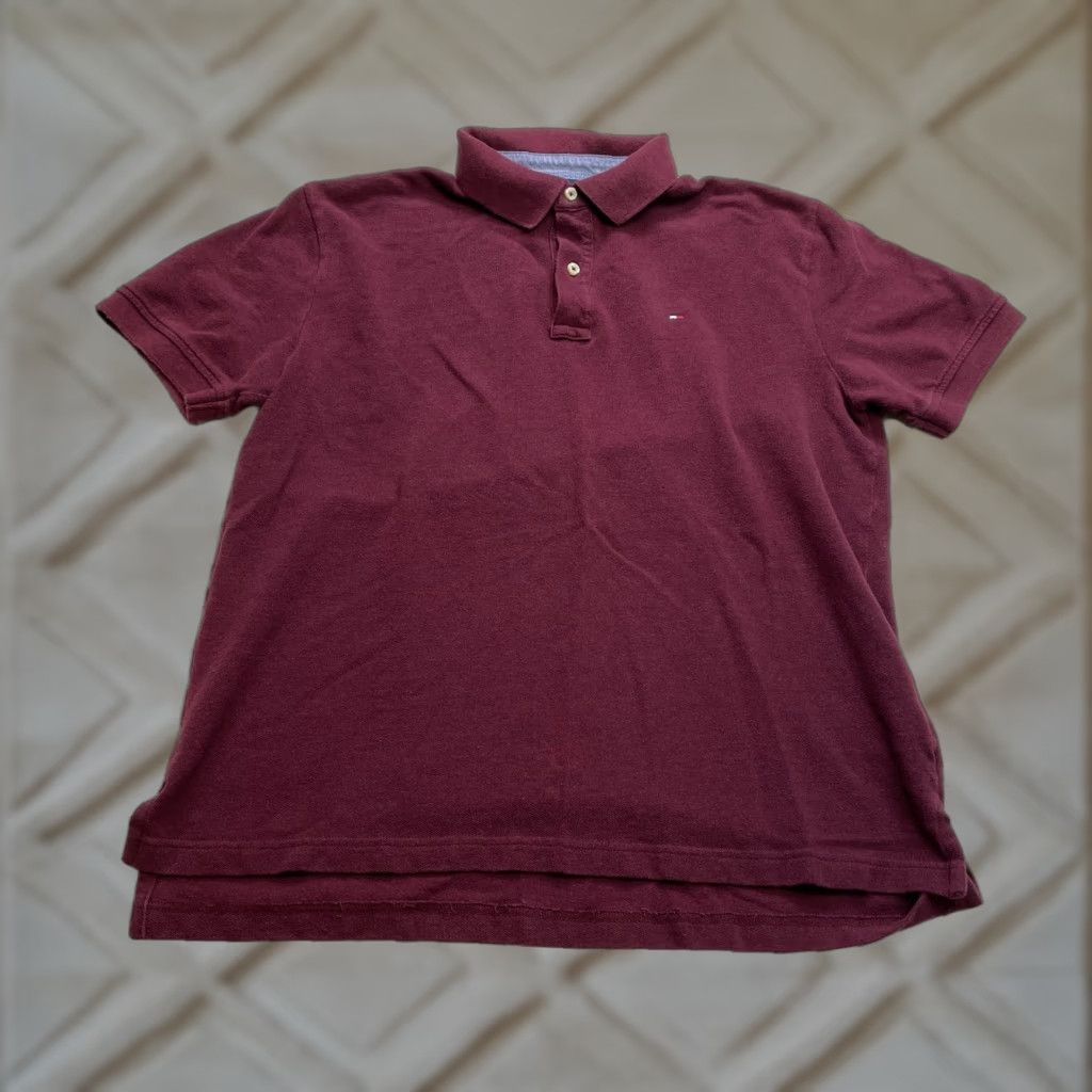 Tommy Hilfiger Tommy Hilfiger Polo Shirt Mens L Dark Red Classic Fit Knit Cotton Short Sleeve Button Collared Logo Shirt Casual Rugby Golf Modern 90s? Size US L / EU 52-54 / 3 - 1 Thumbnail