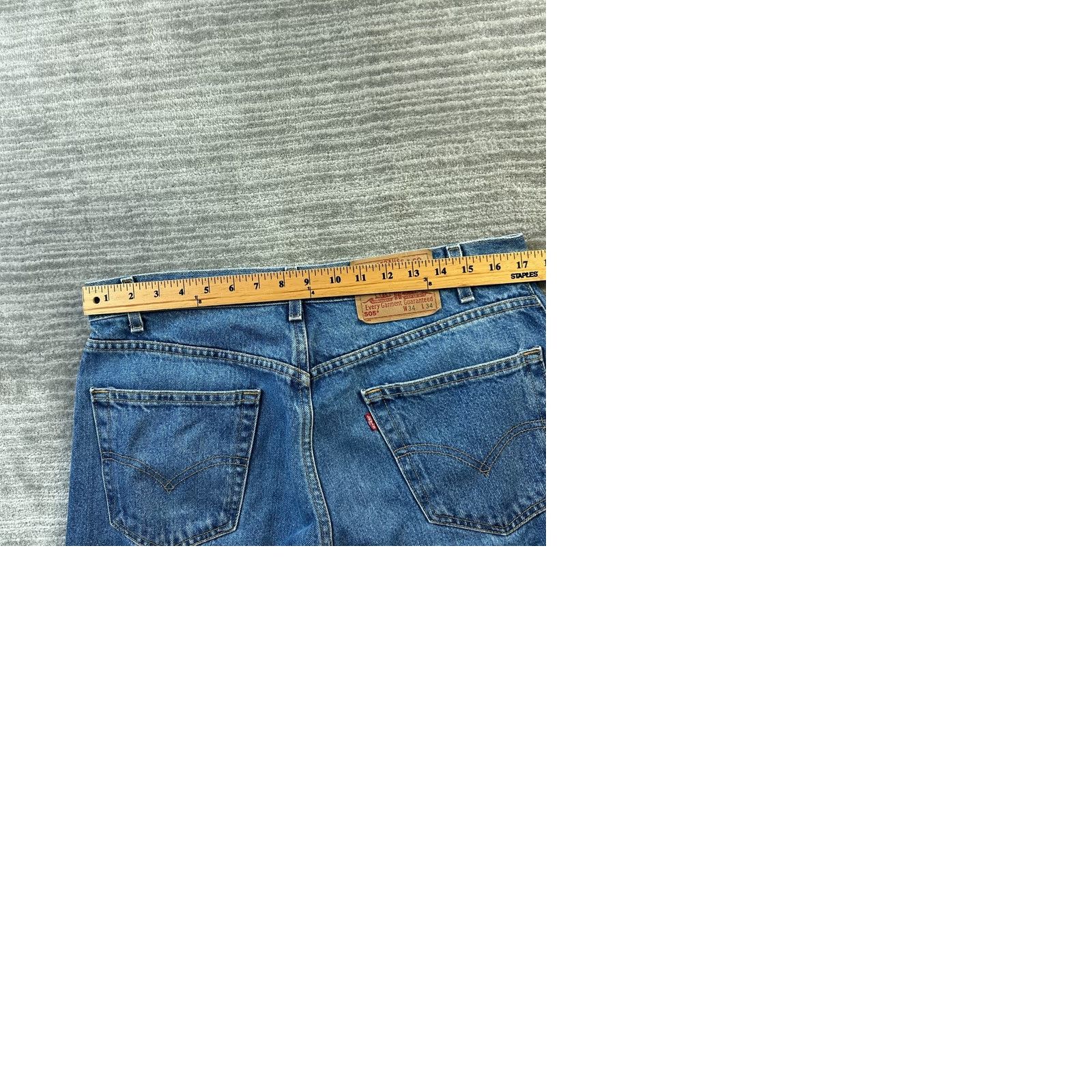 Levi's VINTAGE Levi's Jeans Mens 34x34 505 Blue Denim Faded 2002 90s Cowboy Distressed Pockets 5-Pocket Regular Rise Mid Denim Cotton Solid Blue 34x34 Mens Size US 34 / EU 50 - 9 Thumbnail