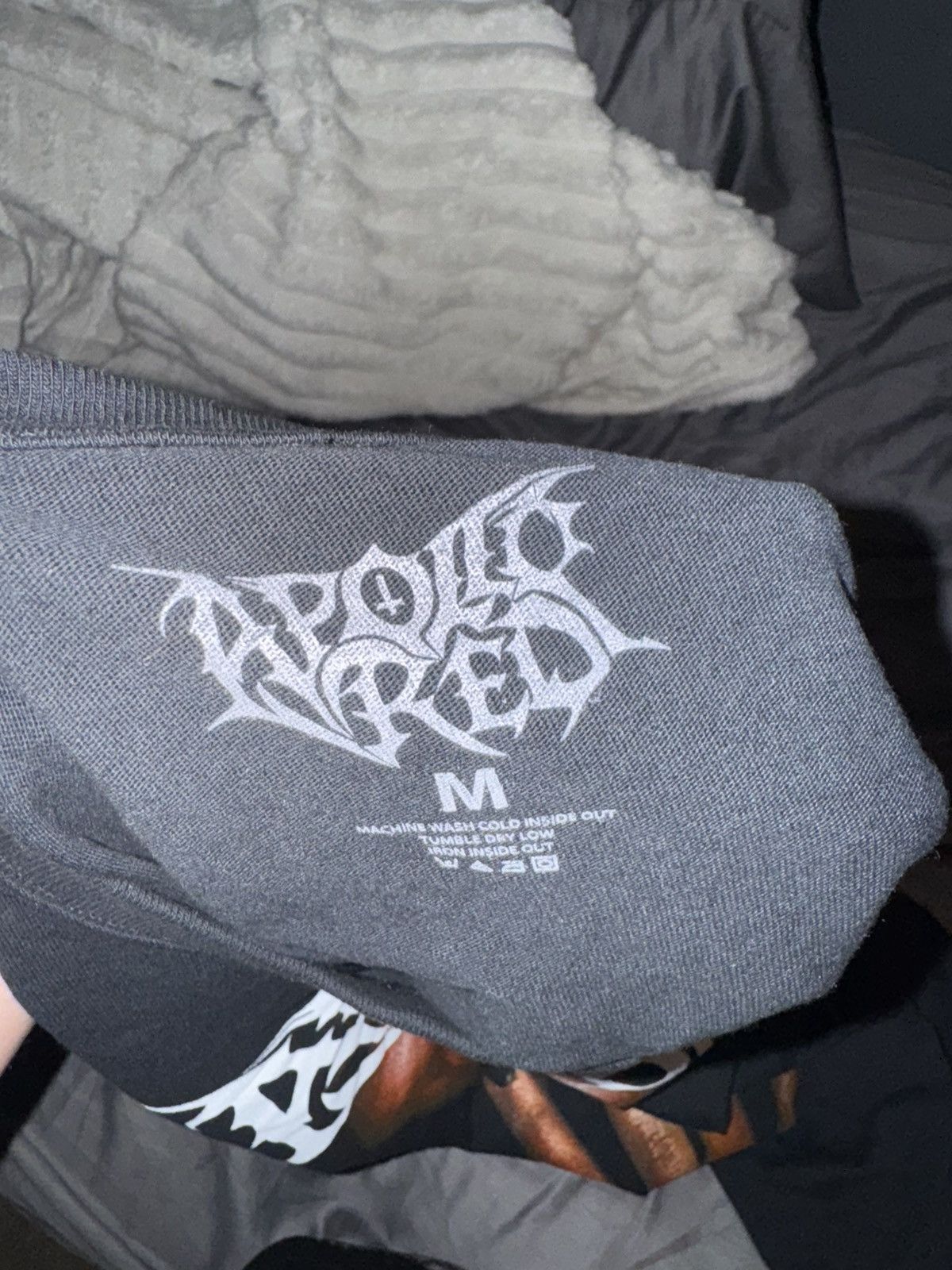 Other antagonist 2.0 tour apollo red merch Size US L / EU 52-54 / 3 - 4 Thumbnail