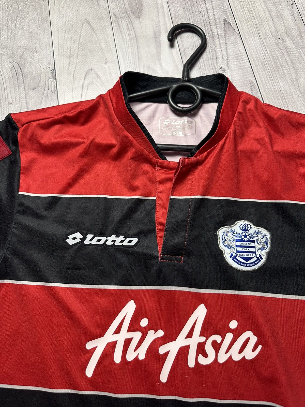 Lotto Sport × Vintage Vintage lotto soccer jersey Queens Park Rangers away Xs/S Size US S / EU 44-46 / 1 - 5 Thumbnail