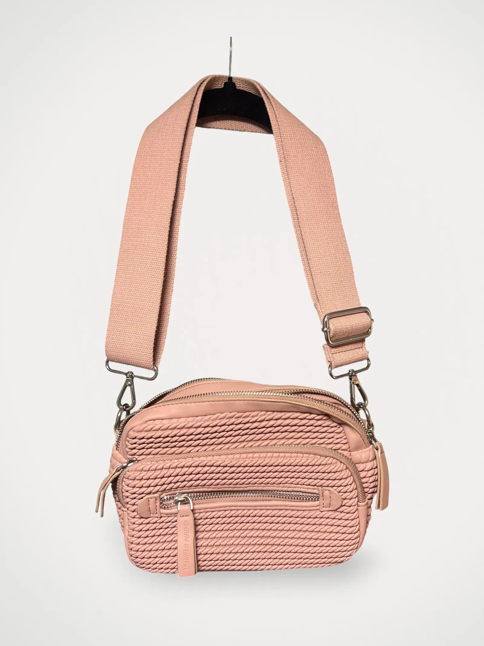 Carin Wester Carin Wester Crossbody Bag Size ONE SIZE - 1 Thumbnail