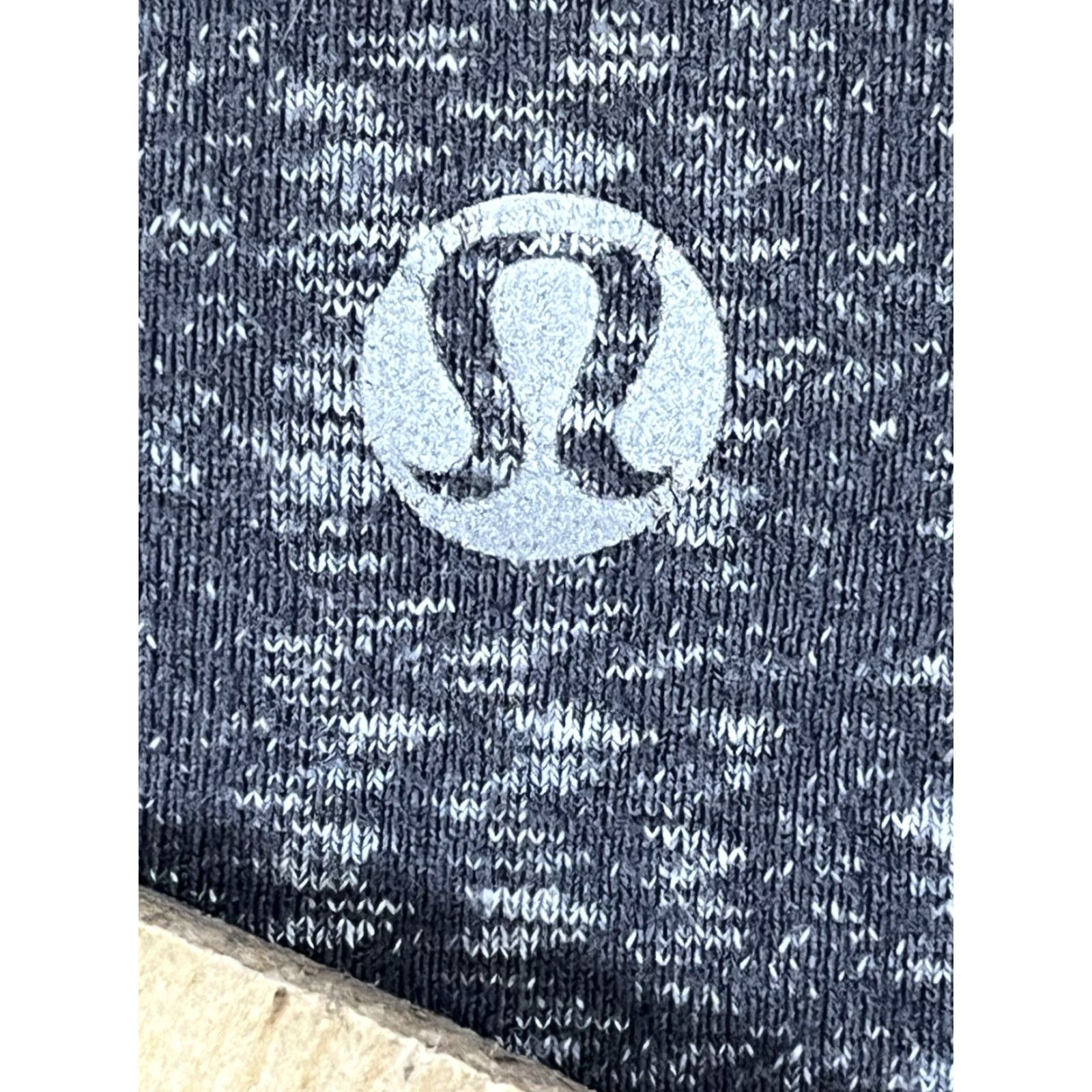 Lululemon Lululemon Leggings Cropped Women M Gray Ziggy Print Activewear Yoga Size M Size 32" / US 10 / IT 46 - 6 Thumbnail