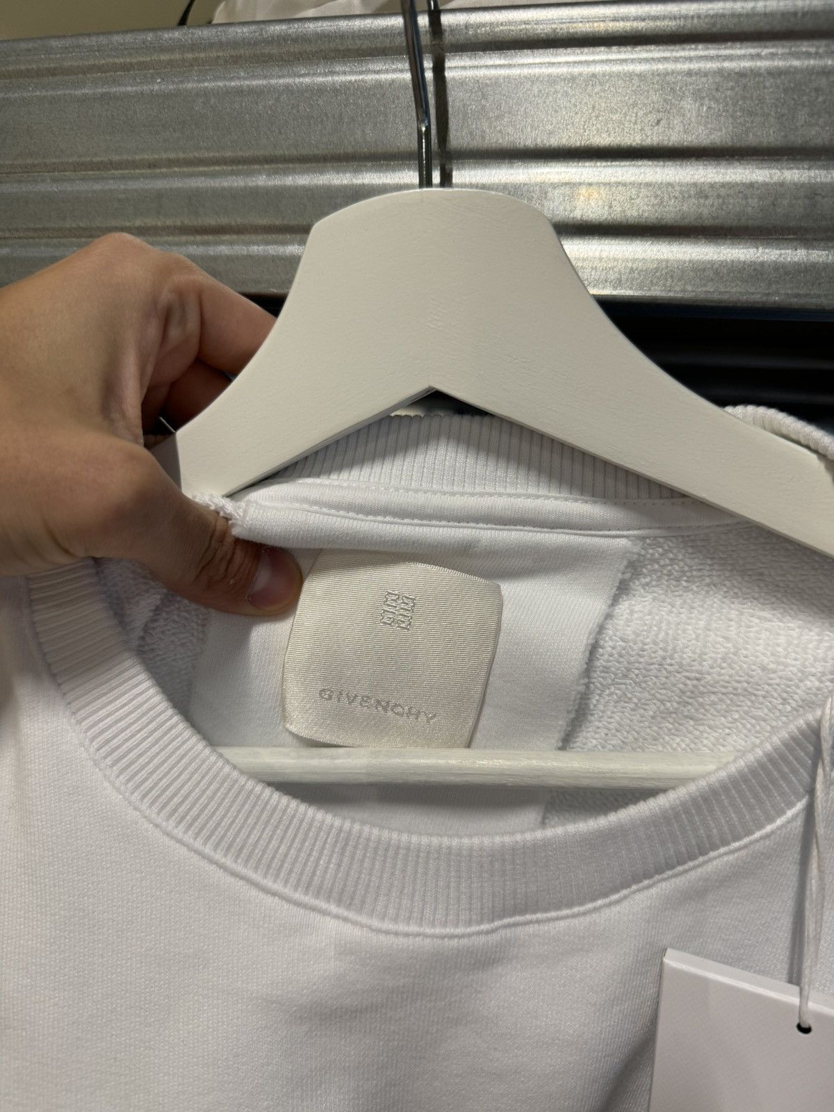 Givenchy Givenchy Logo Sweatshirt NEW 800$ Size US XL / EU 56 / 4 - 2 Thumbnail