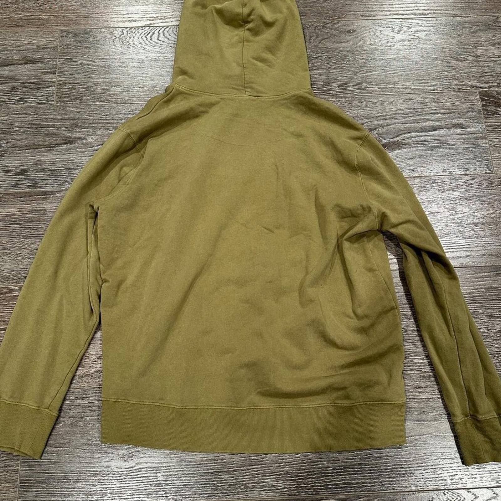 Disney Disney The Lion King Men’s Hoodie – Size XL – Olive Green Size US XL / EU 56 / 4 - 7 Thumbnail