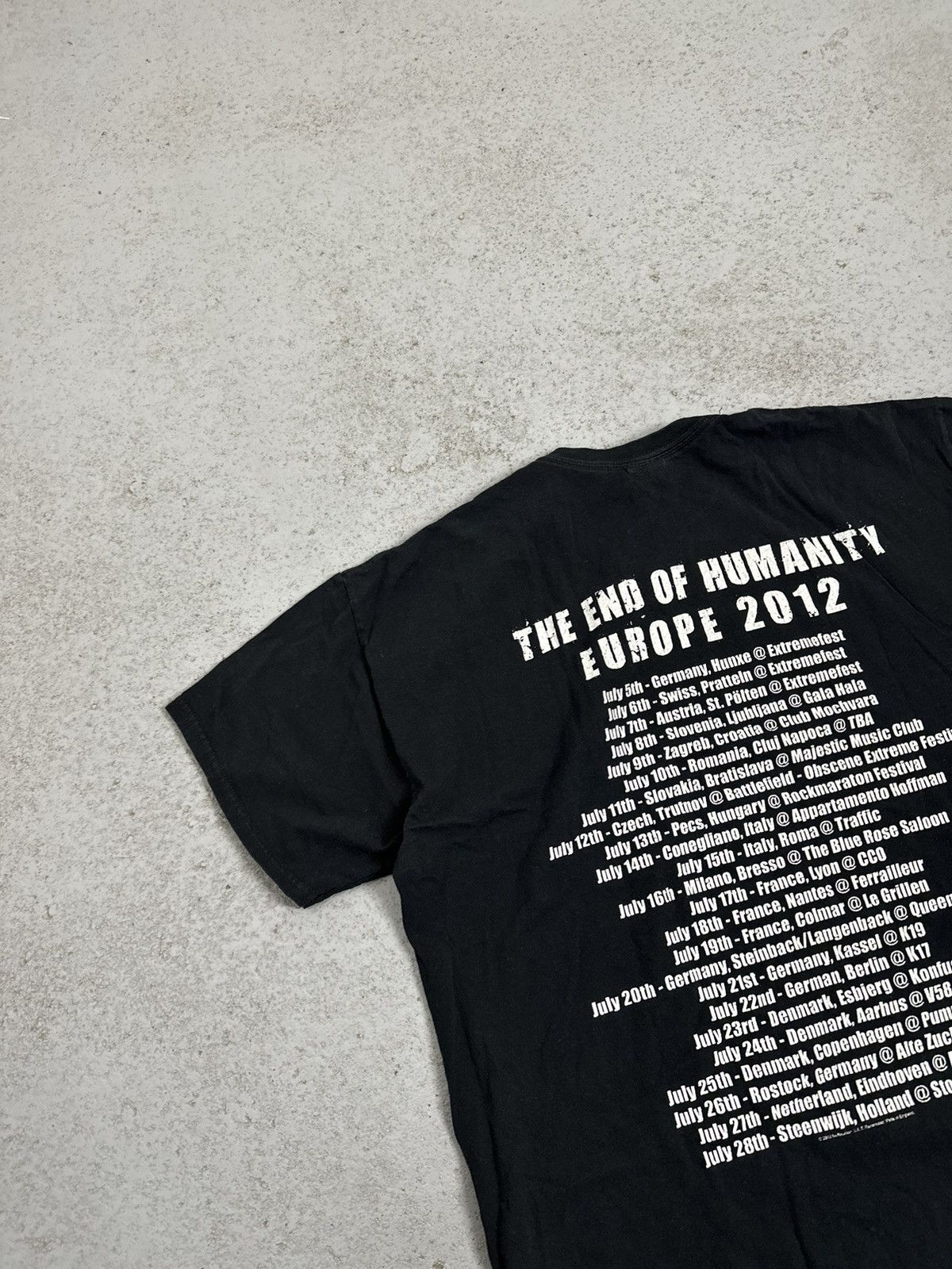 Band Tees Suffocation 2012 The End Of Humanity Tour T-Shirt Size US XL / EU 56 / 4 - 9 Thumbnail