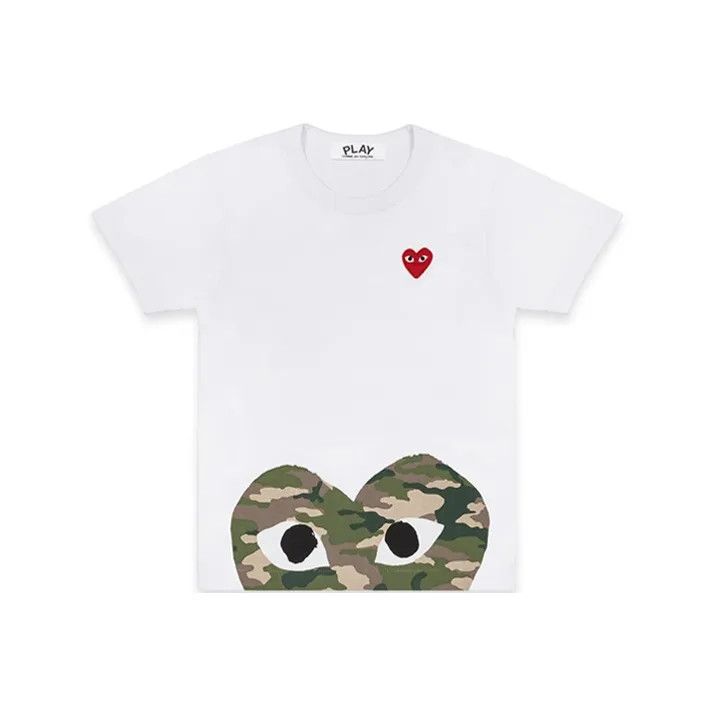 Comme des Garcons Comme des Garçons Play Camo Heart Print T-Shirt 0079 Size US M / EU 48-50 / 2 - 1 Thumbnail