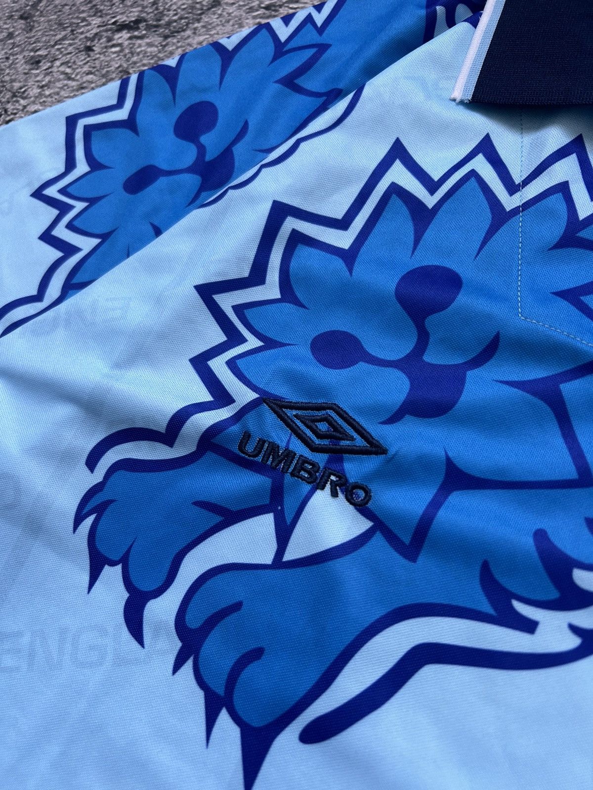 Umbro × Vintage Umbro Retro England 1992/1993 THIRD SHIRT SOCCER Umbro Size US L / EU 52-54 / 3 - 4 Thumbnail