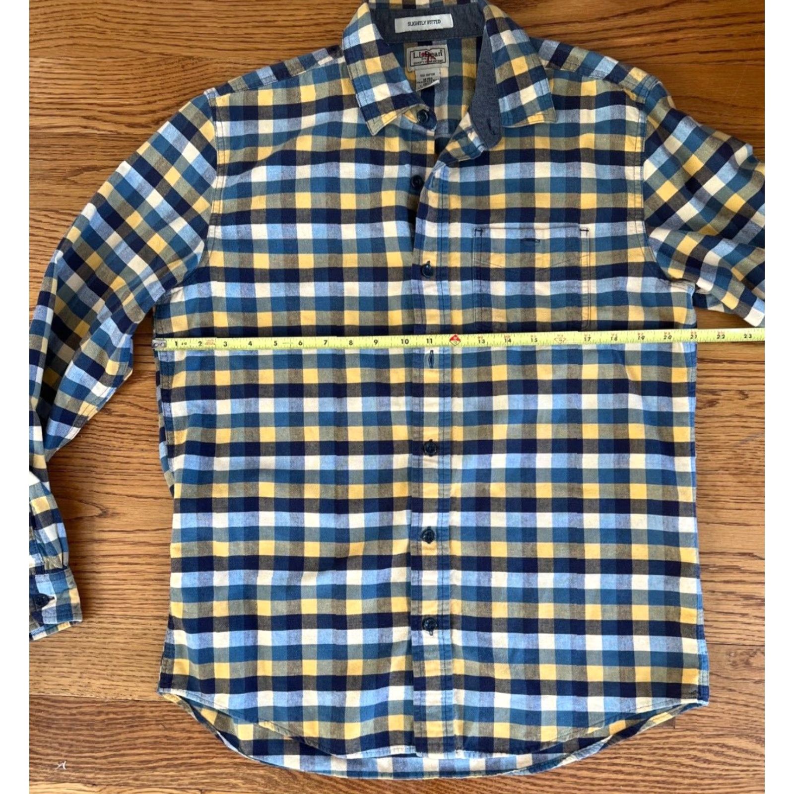 Vintage VINTAGE L.L. Bean Men’s Button-Up Shirt Long Sleeve Cotton Flannel Blue Yellow Plaid Adult Medium Size US M / EU 48-50 / 2 - 6 Thumbnail