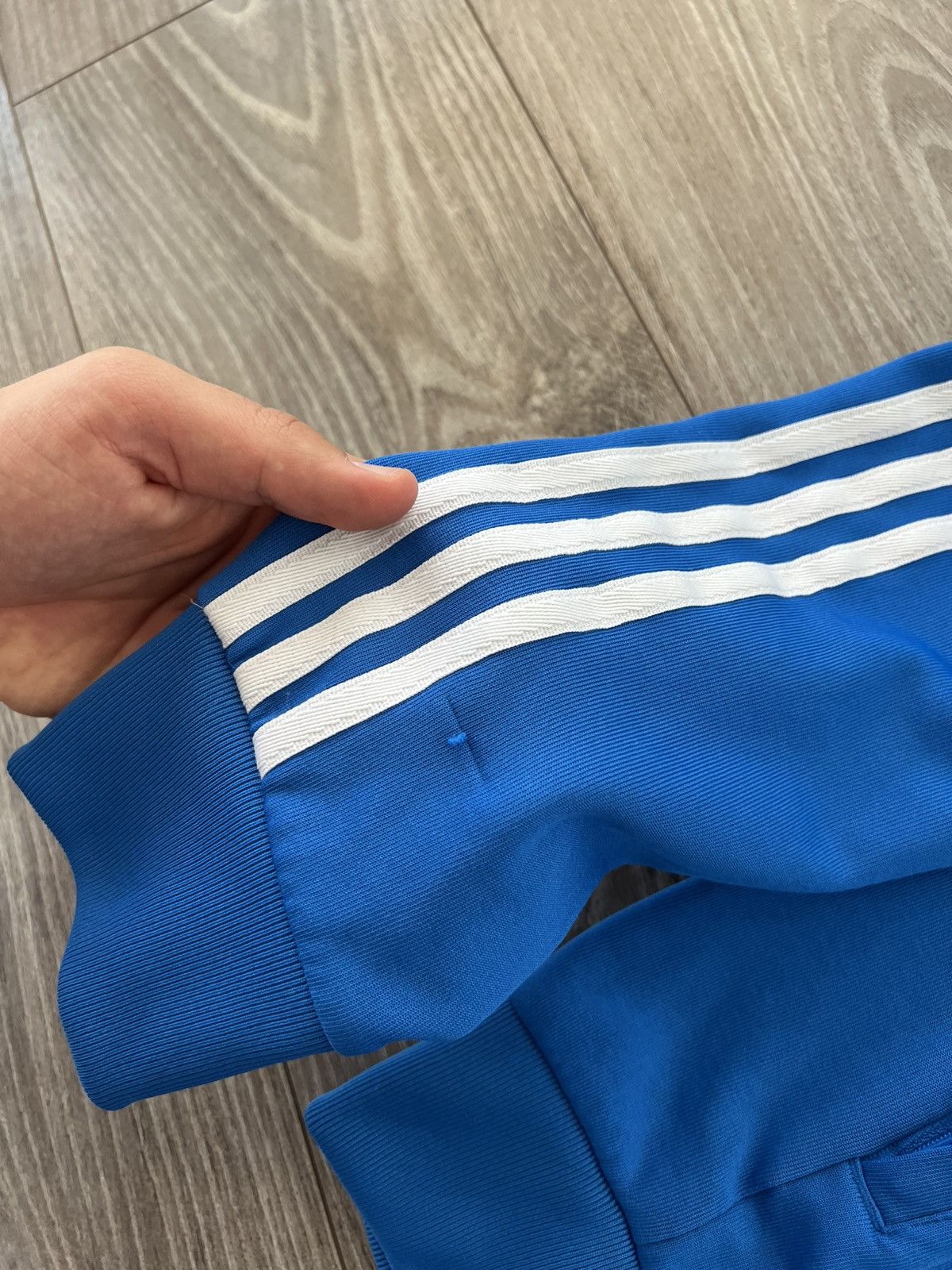 Adidas Adidas White Tags Avant Garde Three Stripes Y2K Zip Jacket Size US M / EU 48-50 / 2 - 14 Thumbnail
