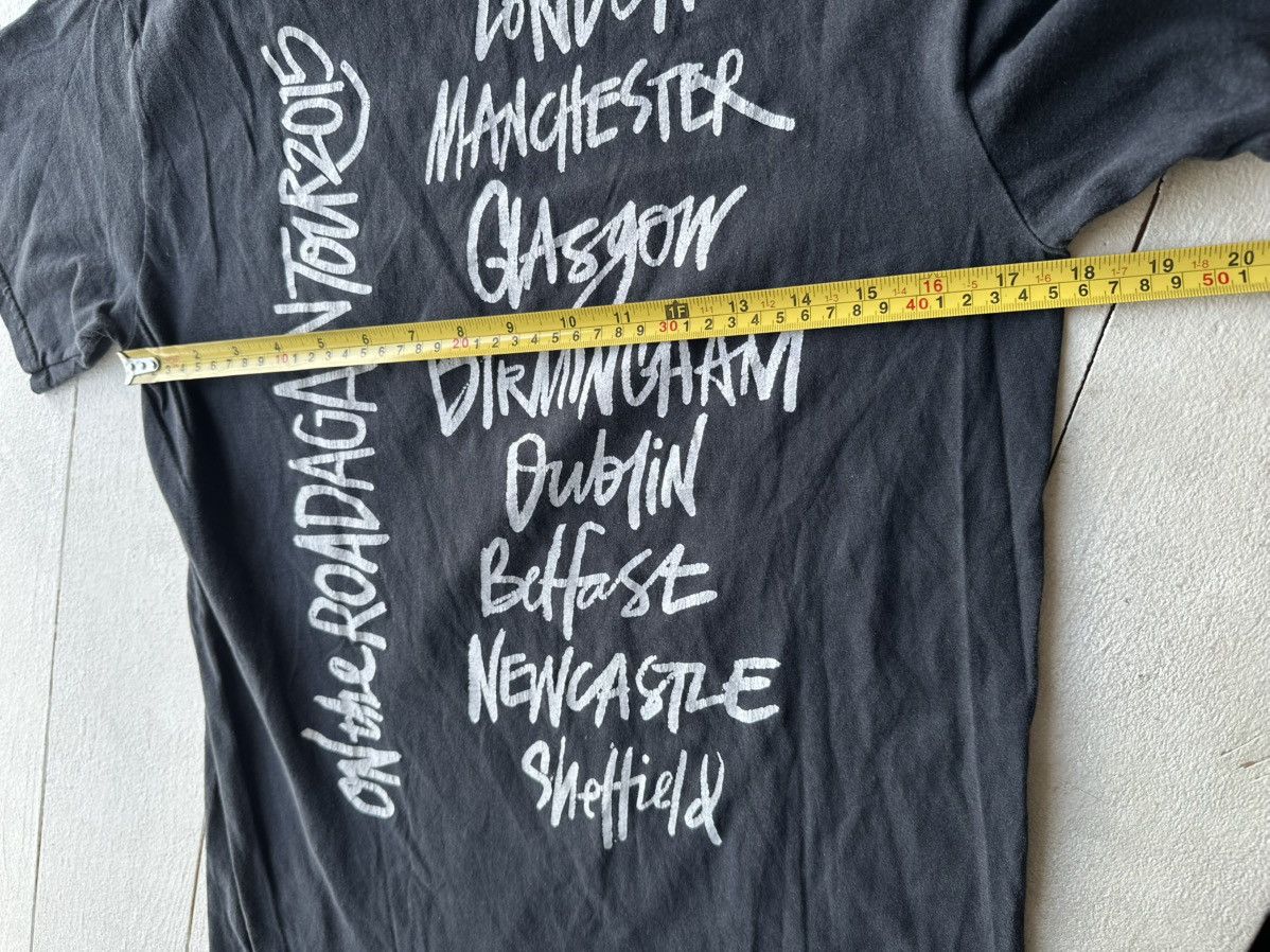 Band Tees 🚨 ONE DIRECTION Tee band big logo ON THE ROAD AGAIN TOUR Size US M / EU 48-50 / 2 - 12 Thumbnail