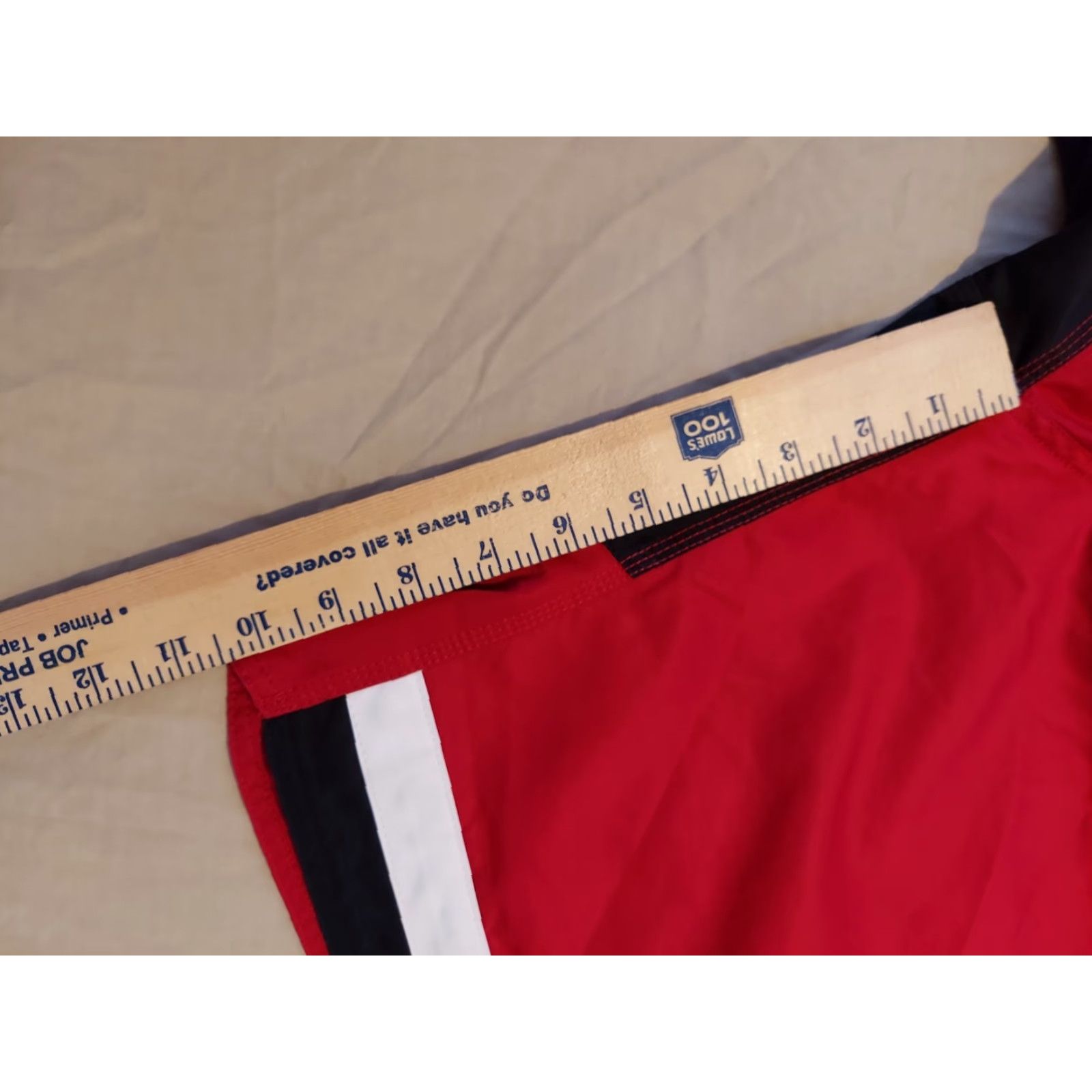 Nike Nike 2XL Red Shorts Trunks Athletic Gym Workout User: Nike 2XL Red Shorts Trunks Athletic Gym Workout Size US 39 - 6 Thumbnail
