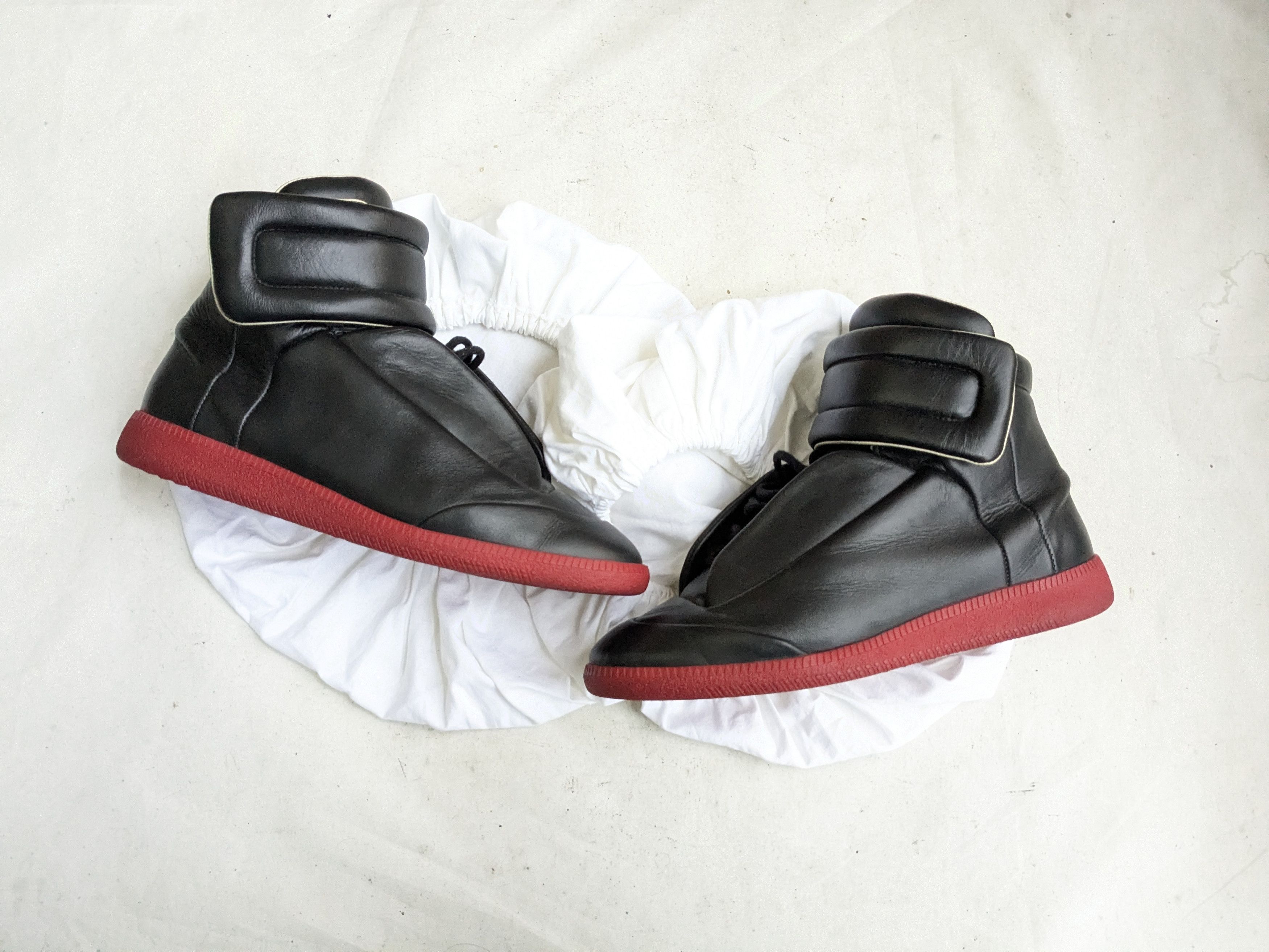 Maison Margiela Maison Margiela Future Black Red 7 40 High Tops Leather Size US 7 / EU 40 - 1 Thumbnail