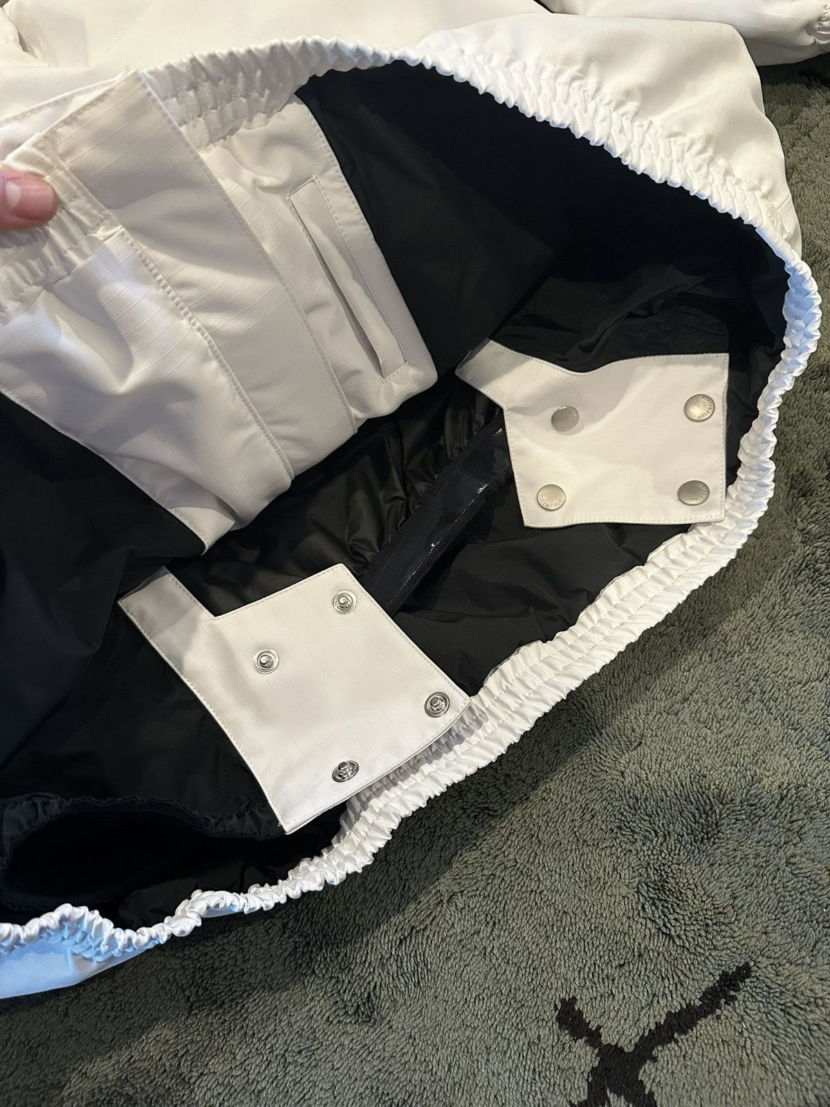 Balenciaga Balenciaga White 3B Ski Wear Jacket Size US XL / EU 56 / 4 - 10 Thumbnail
