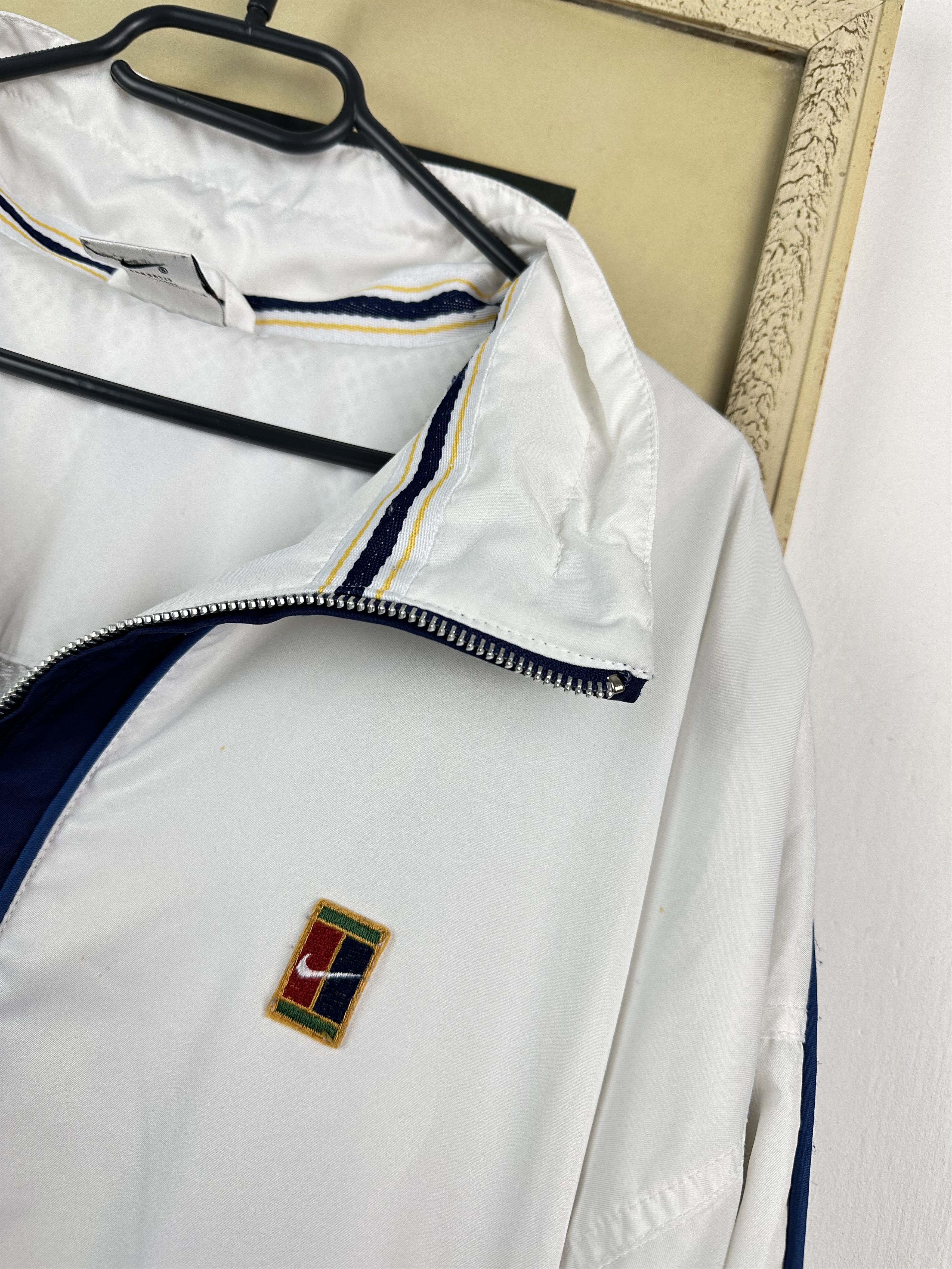 Nike Vintage Nike Court Whire Warm Jacket Rare Sport Y2k Hype Size US XL / EU 56 / 4 - 3 Thumbnail