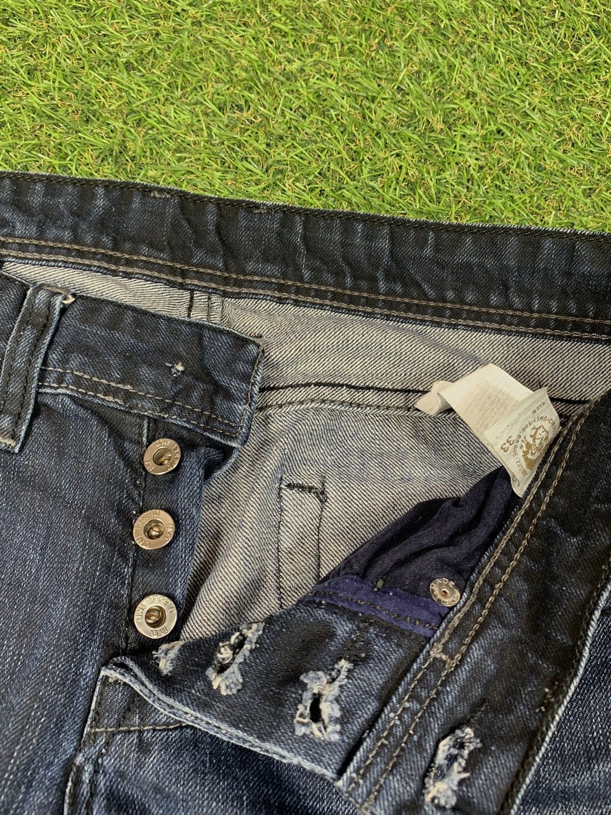 Diesel Vintage Diesel denim jeans streetwear y2k style size 33 Size US 33 - 5 Thumbnail