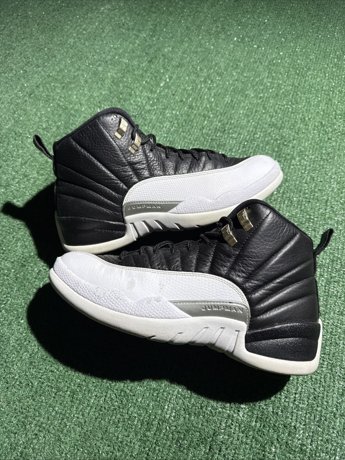 Size Jordan 12 Retro Mid Playoff - Main Image